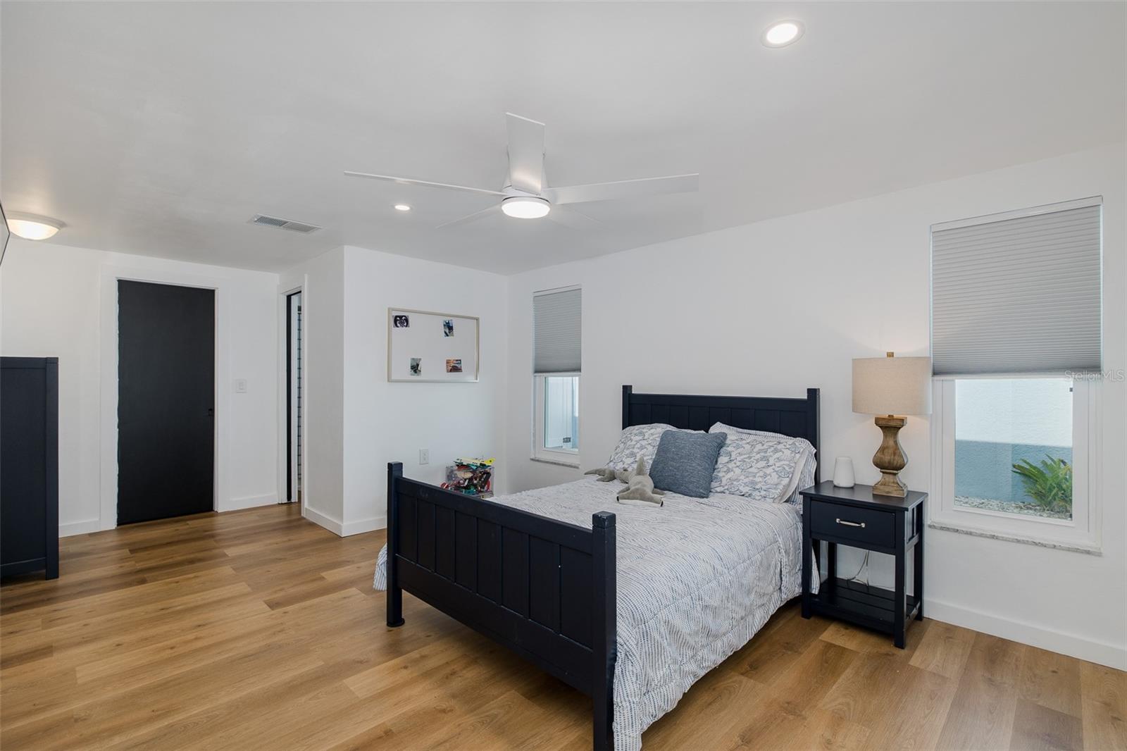 Image 28 of 51 For 1166 Chancellor Drive