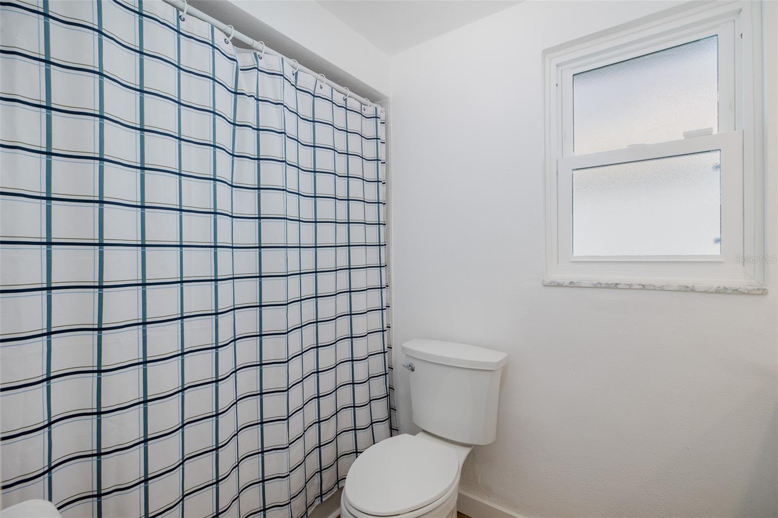 Image 31 of 51 For 1166 Chancellor Drive