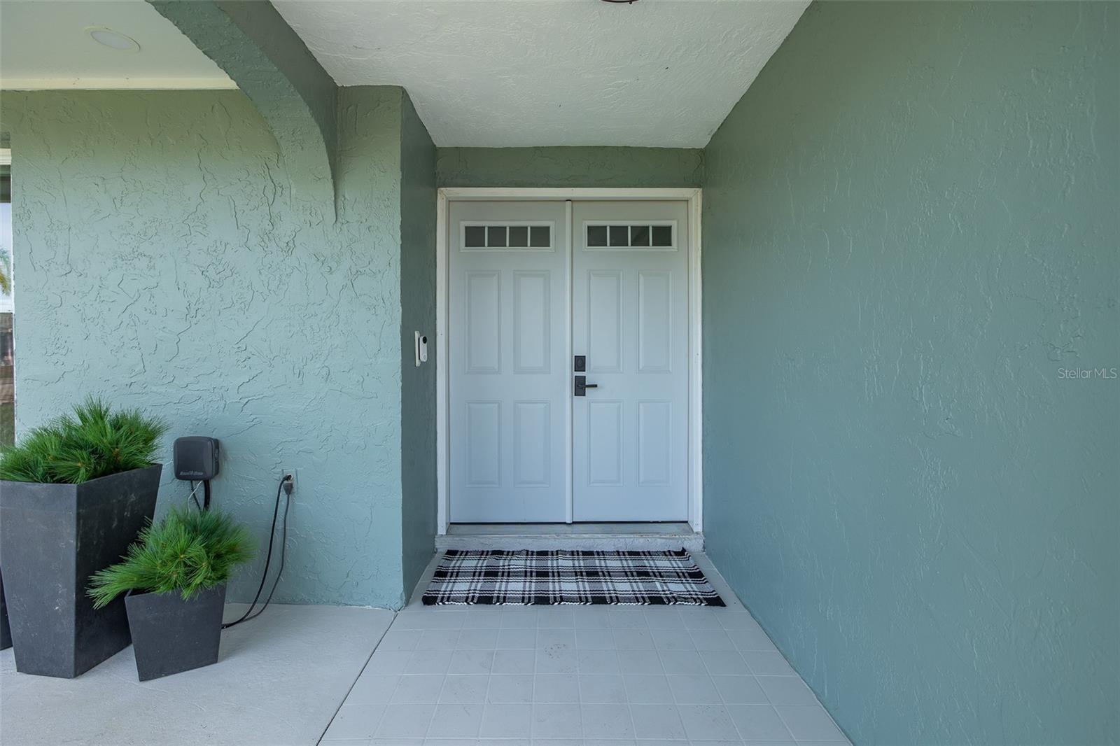 Image 6 of 51 For 1166 Chancellor Drive