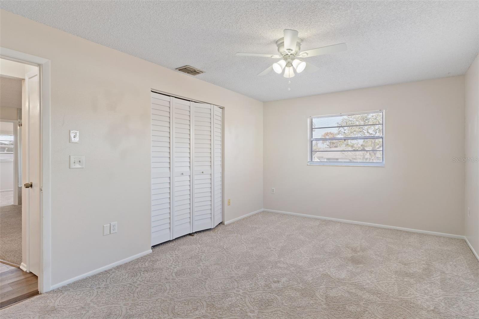 Image 16 of 34 For 5446 Colchester Avenue