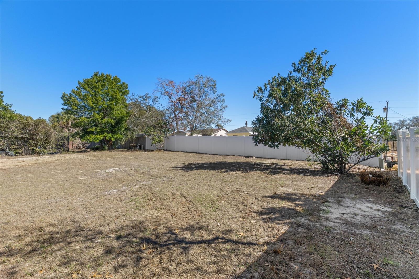 Image 31 of 34 For 5446 Colchester Avenue