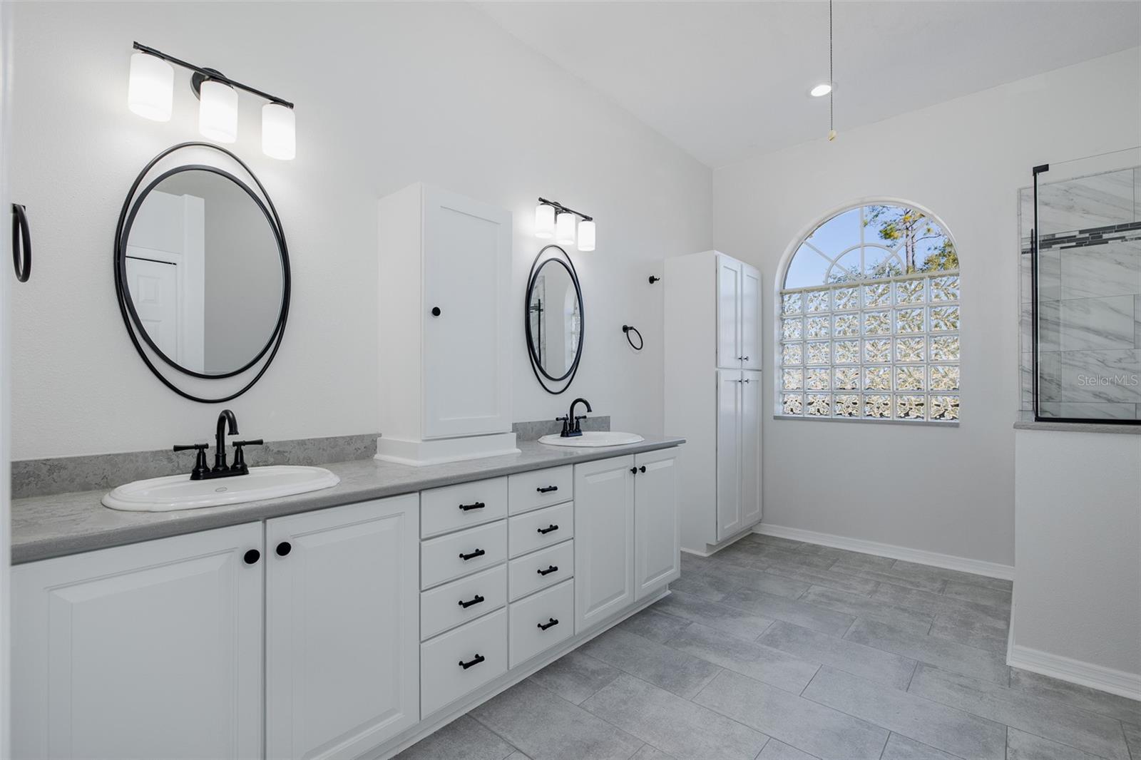 Listing photo id 20 for 18845 Fairway Green Drive