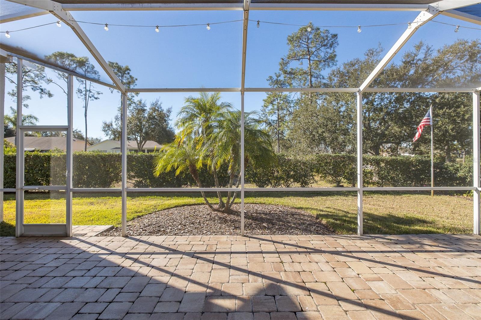 Listing photo id 38 for 18845 Fairway Green Drive