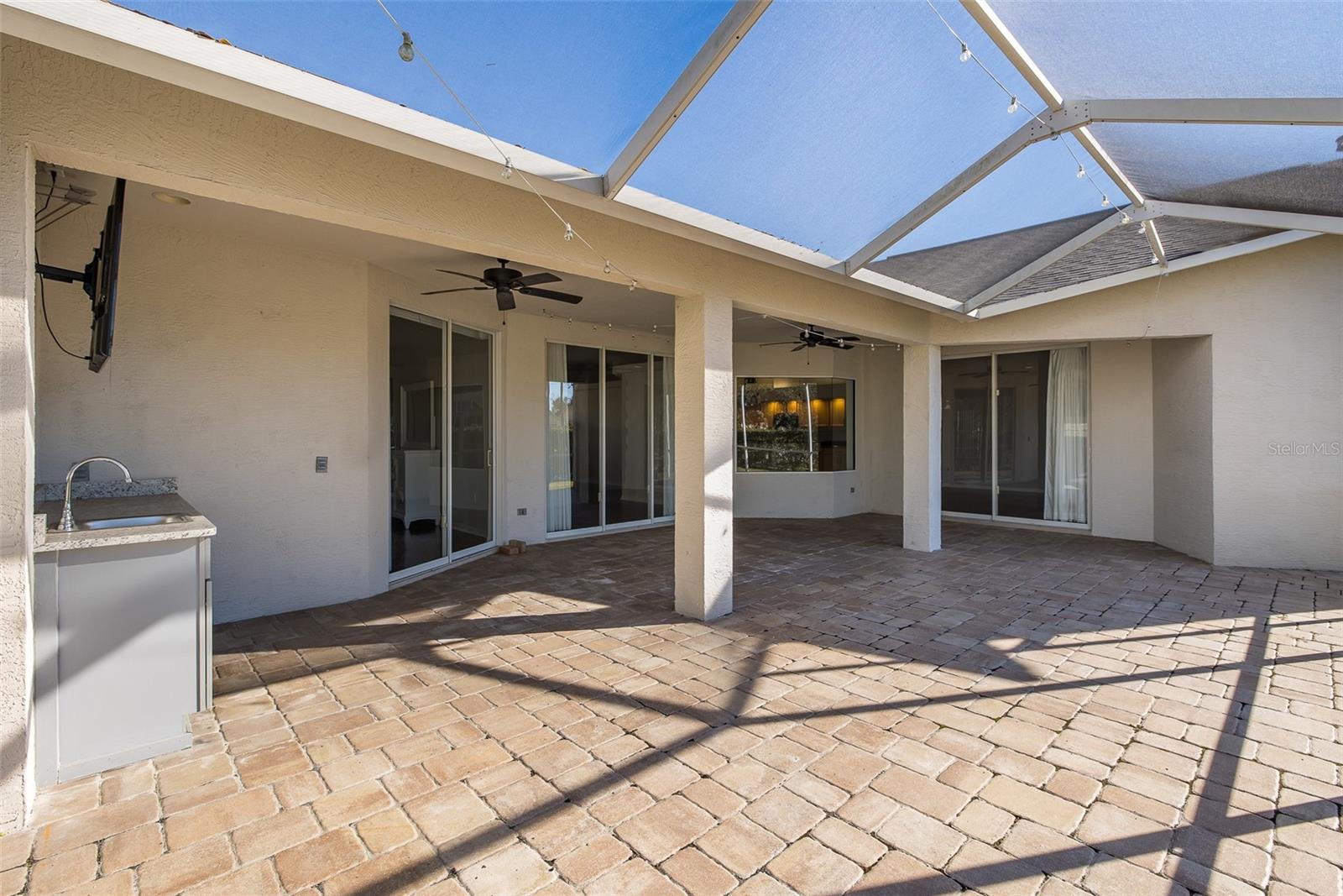 Listing photo id 40 for 18845 Fairway Green Drive