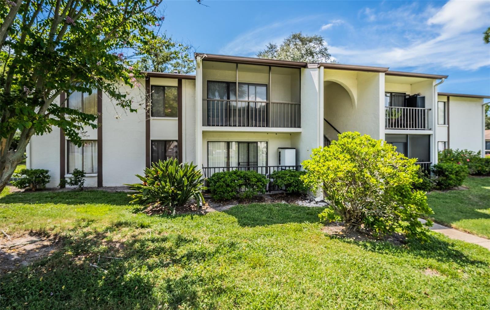 Image 2 of 34 For 2522 Pine Ridge Way S A2