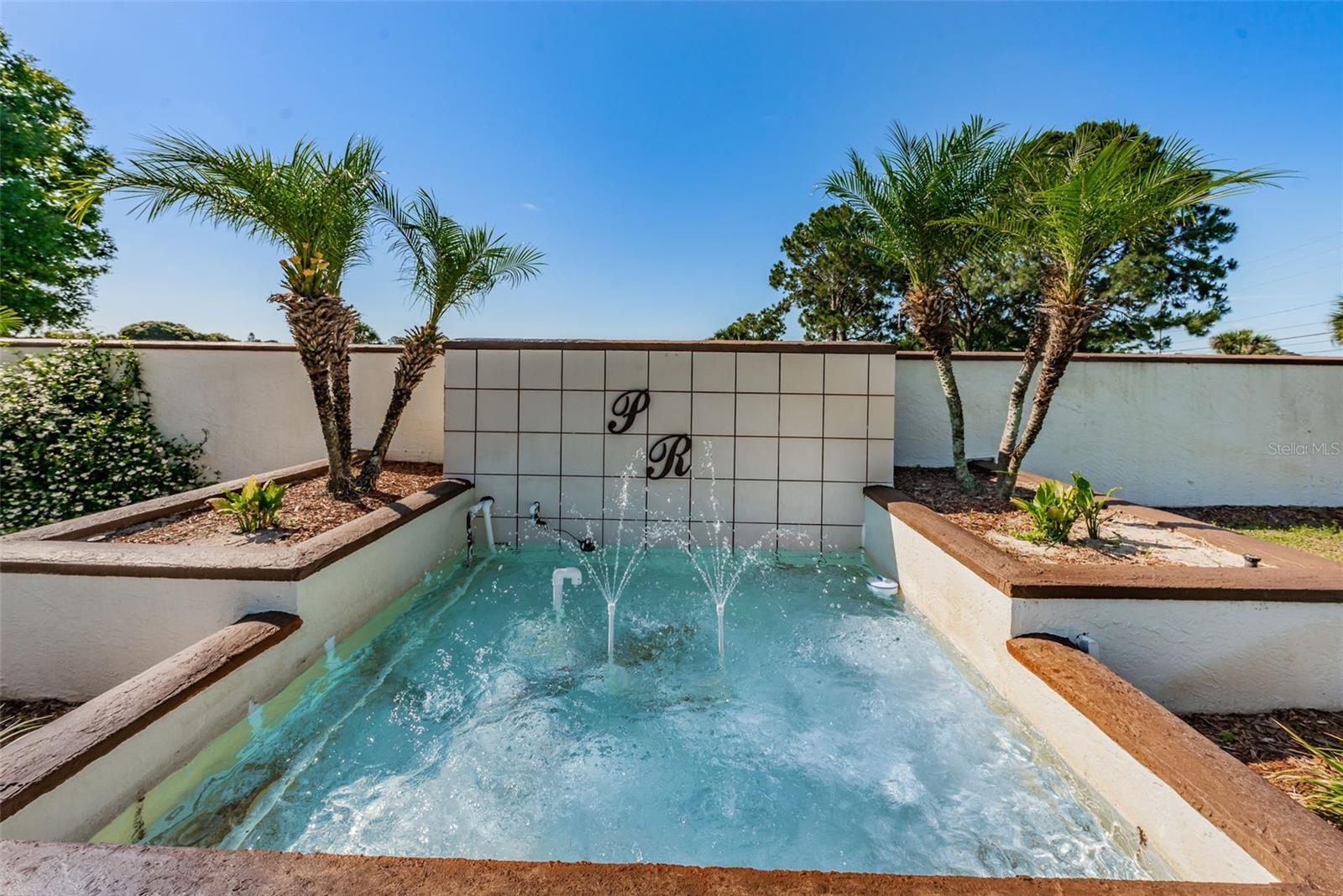 Image 20 of 34 For 2522 Pine Ridge Way S A2