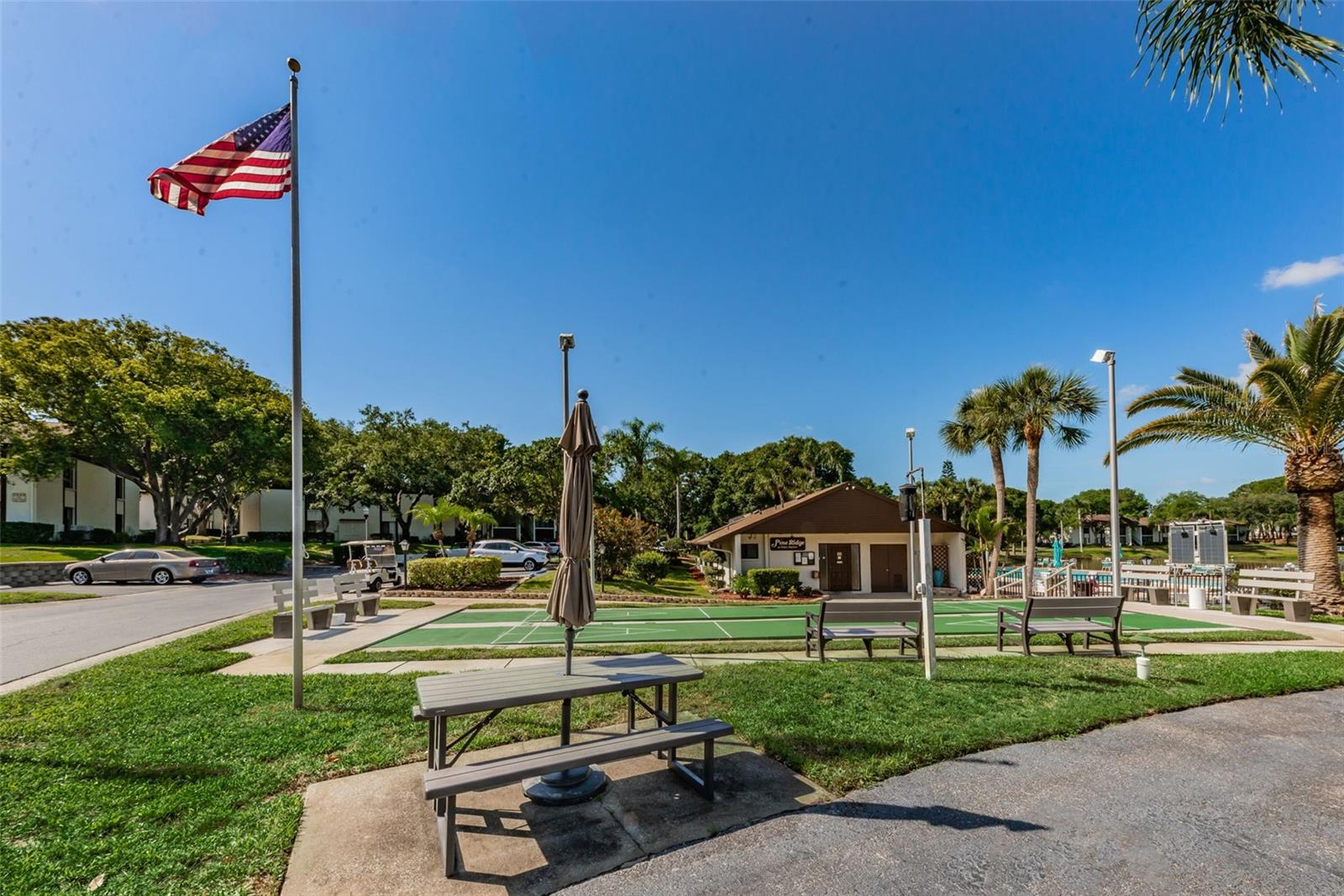 Image 31 of 34 For 2522 Pine Ridge Way S A2