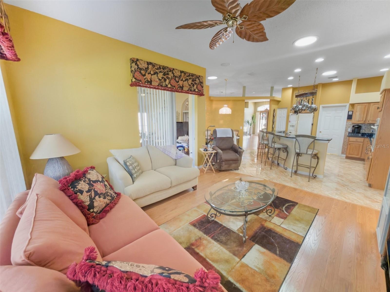 Image 18 of 67 For 18629 Myrtlewood Drive