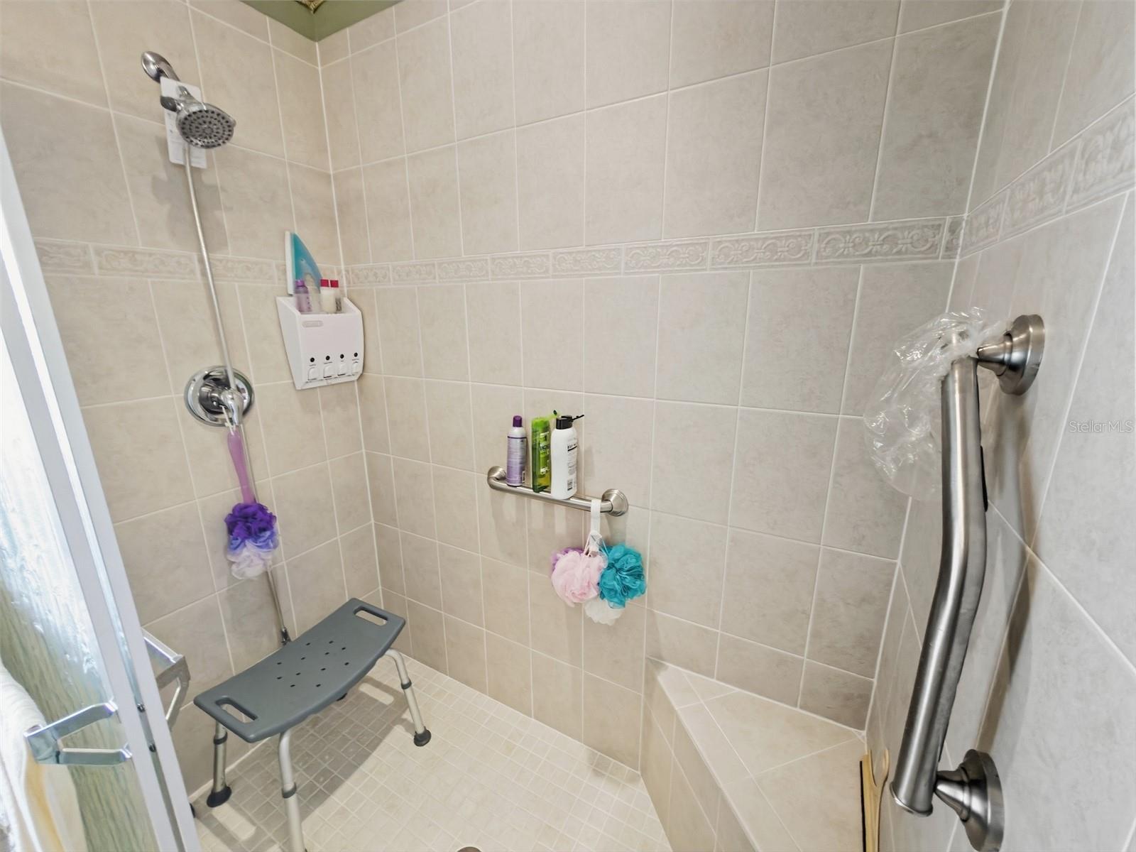 Image 27 of 67 For 18629 Myrtlewood Drive