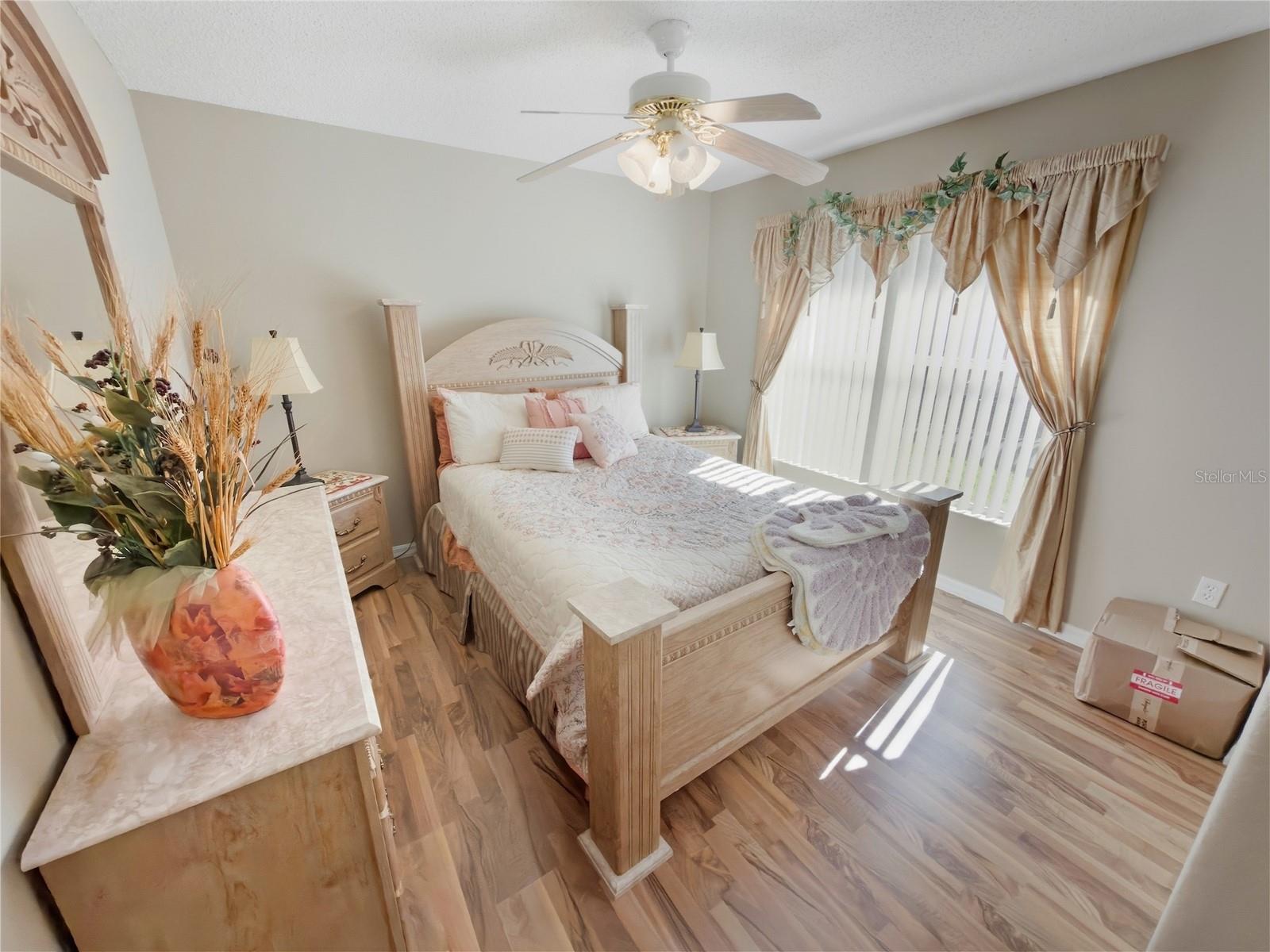 Image 28 of 67 For 18629 Myrtlewood Drive