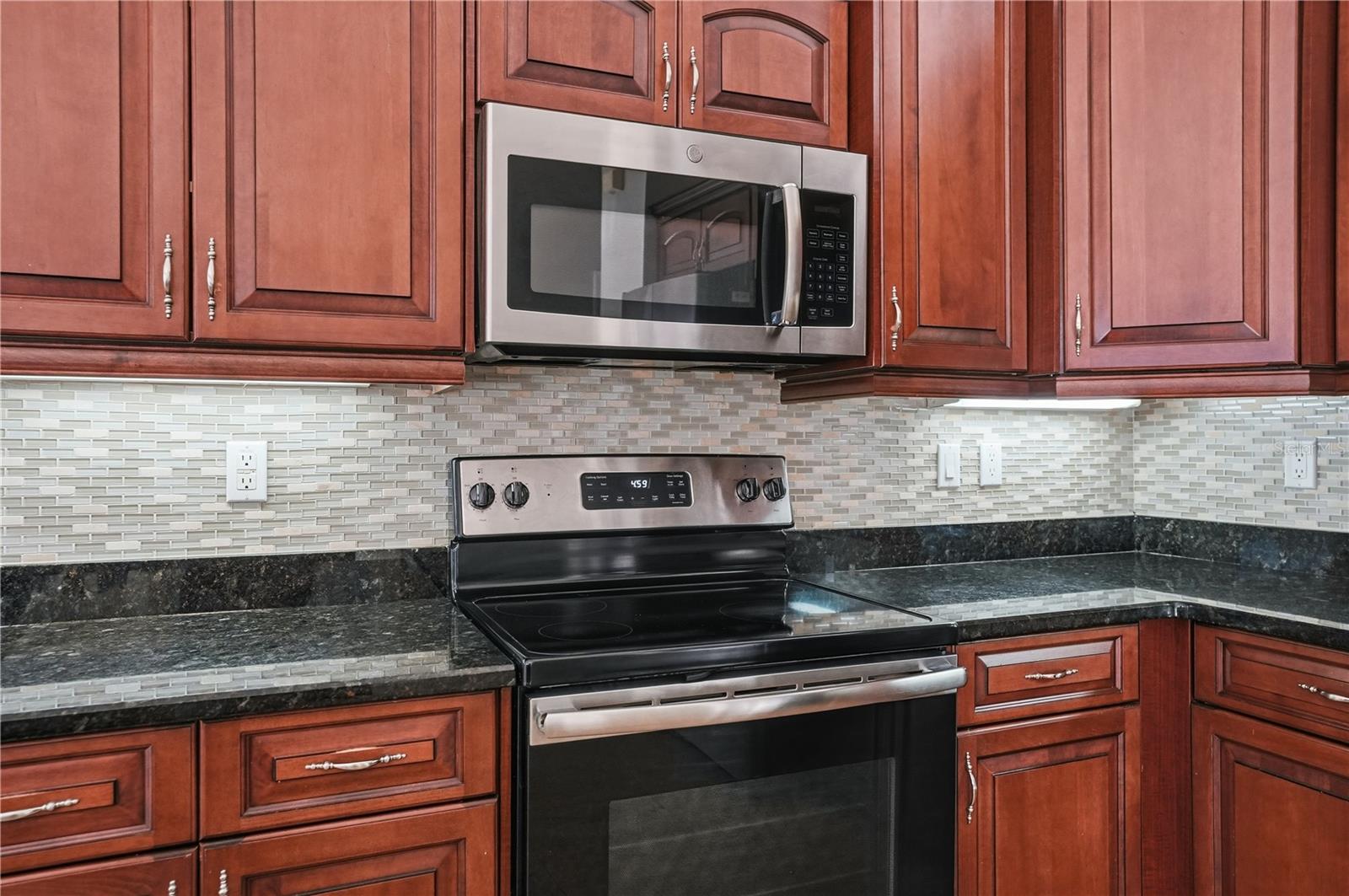 Image 11 of 55 For 10243 Locker Drive