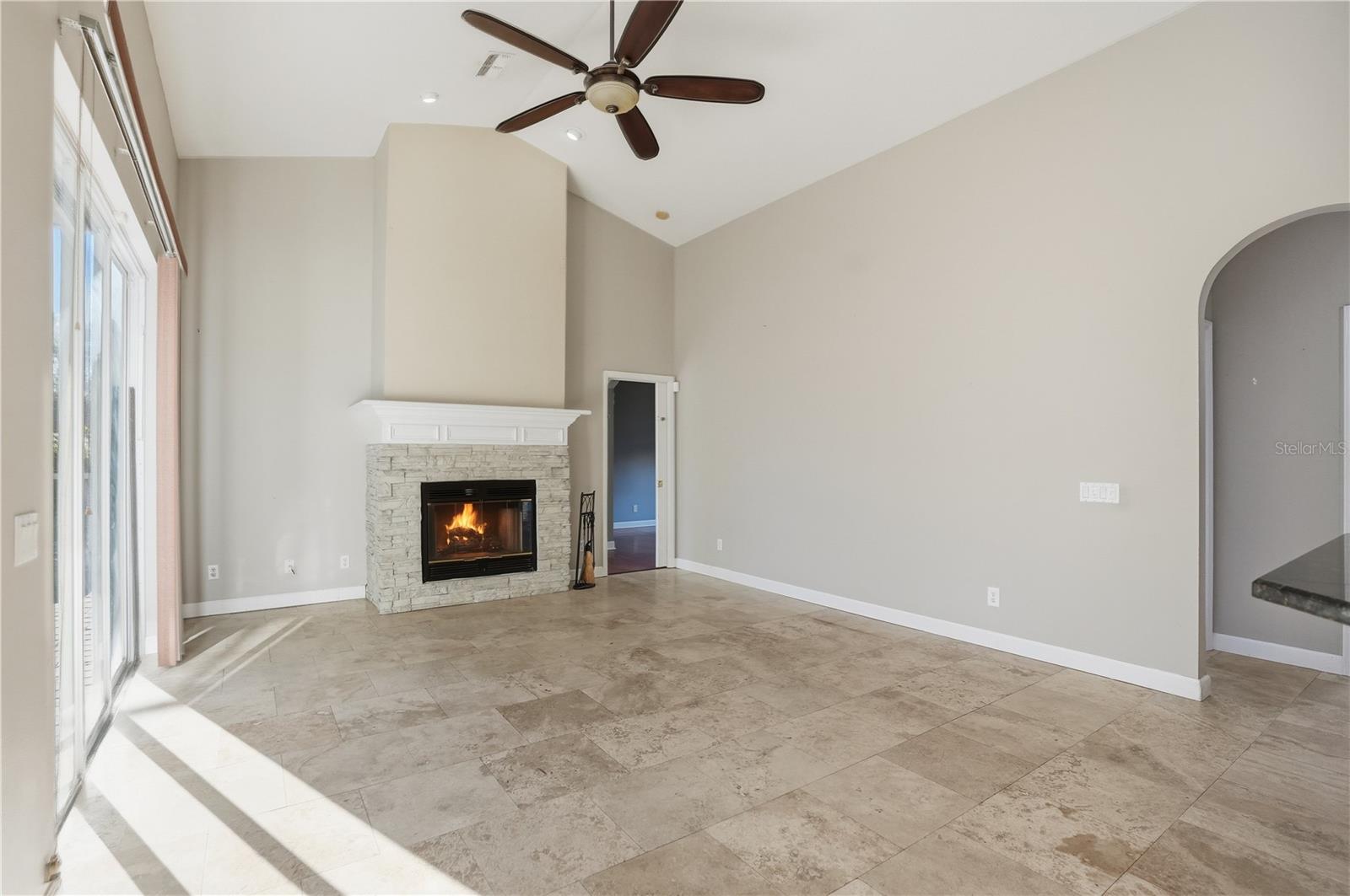 Image 15 of 55 For 10243 Locker Drive