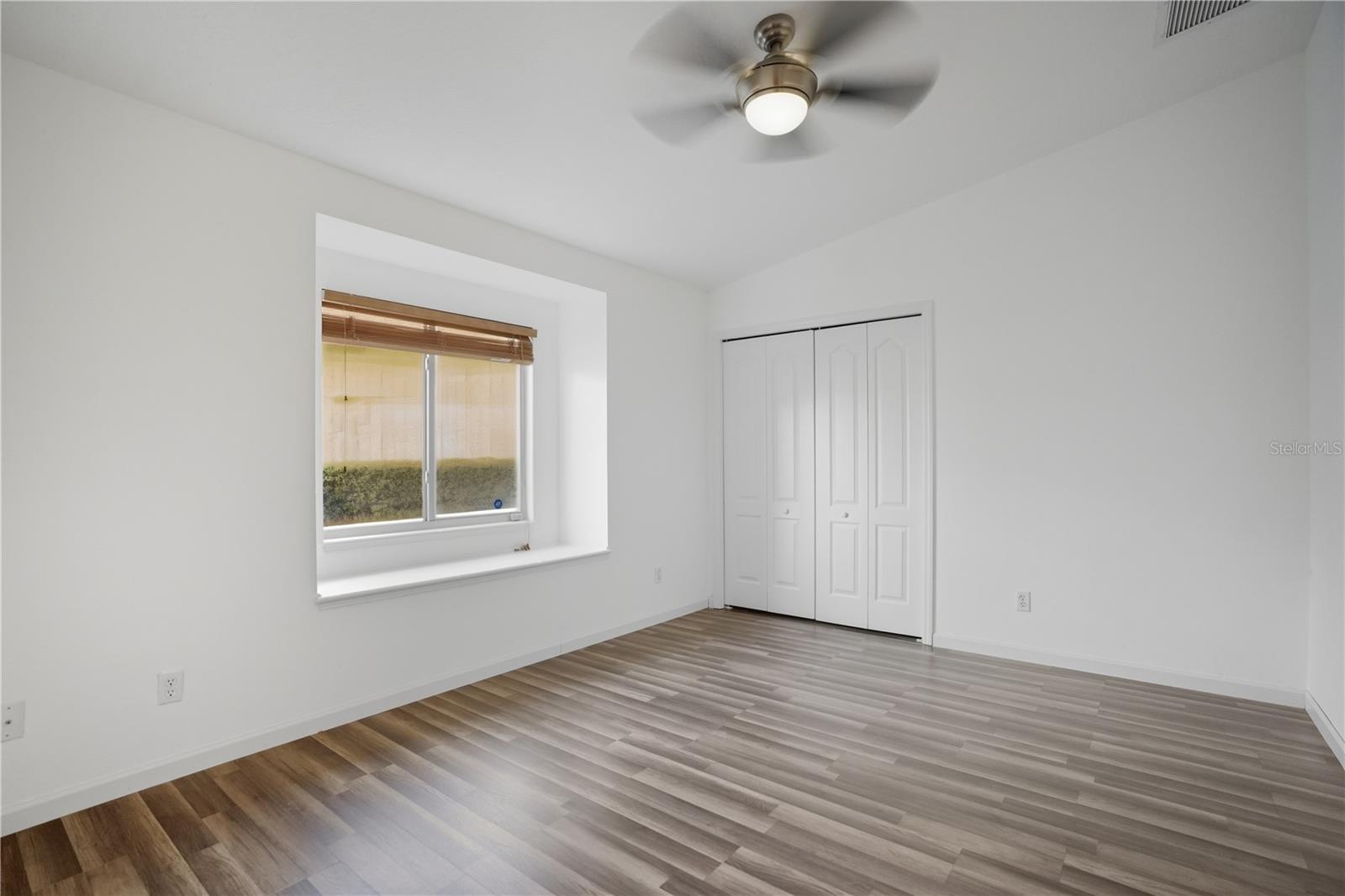 Image 22 of 55 For 10243 Locker Drive