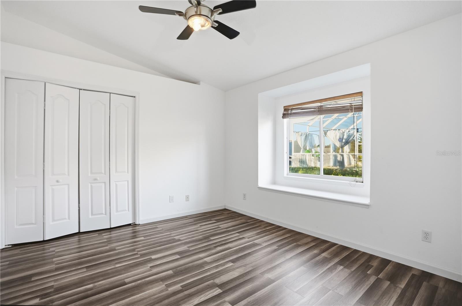 Image 25 of 55 For 10243 Locker Drive