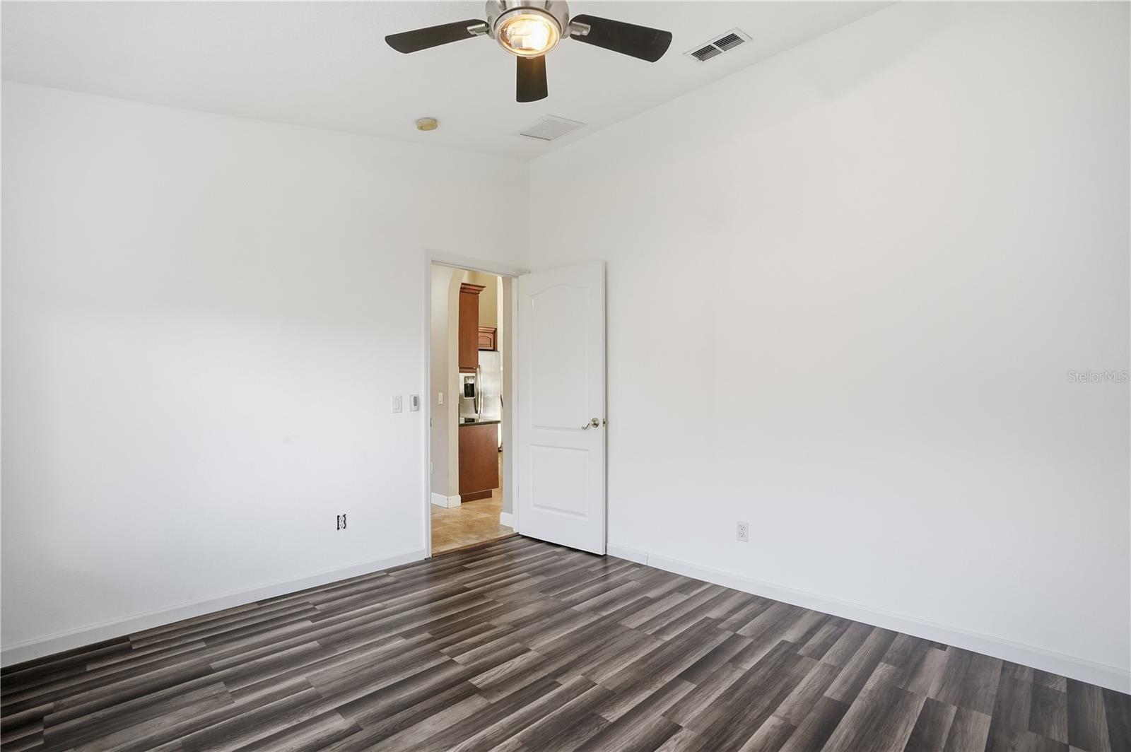 Image 26 of 55 For 10243 Locker Drive