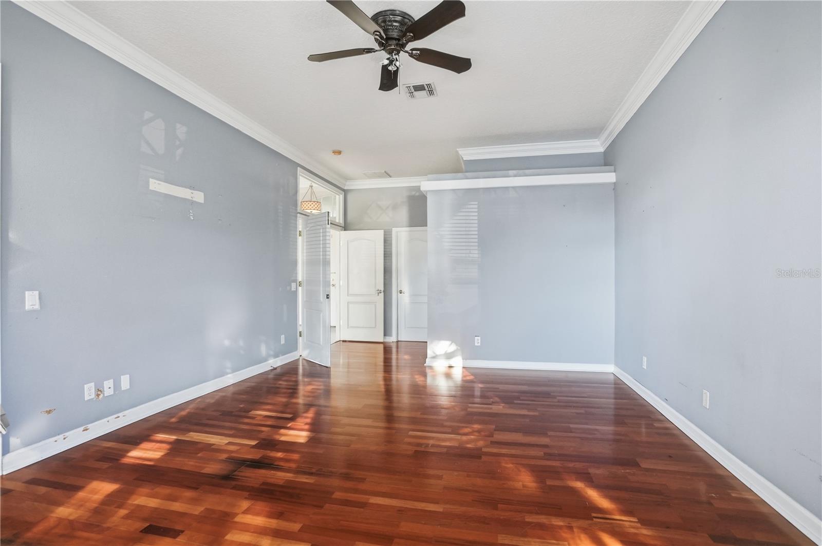 Image 28 of 55 For 10243 Locker Drive