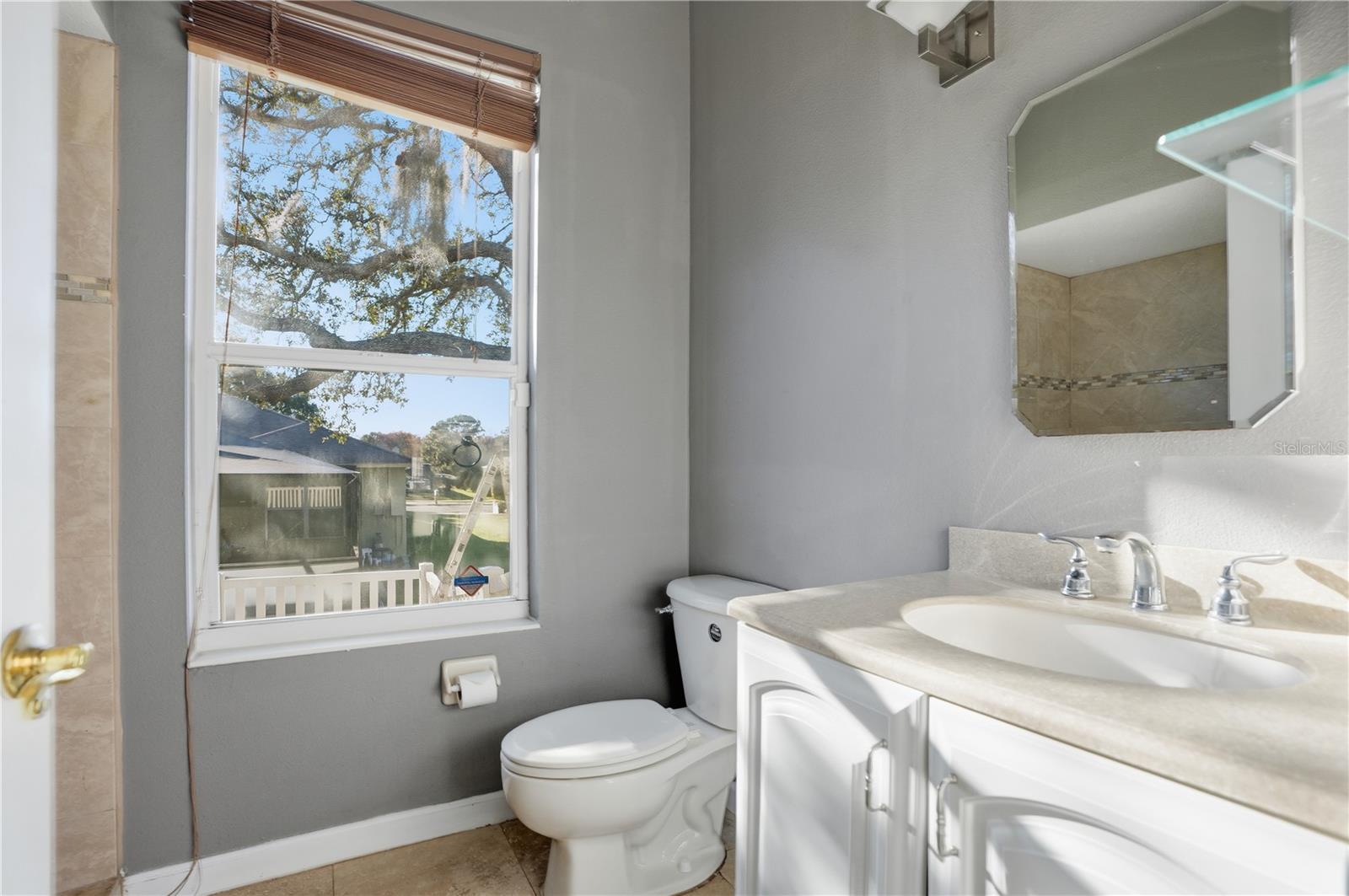 Image 32 of 55 For 10243 Locker Drive