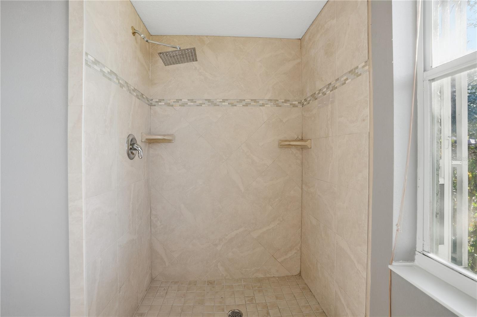 Image 33 of 55 For 10243 Locker Drive