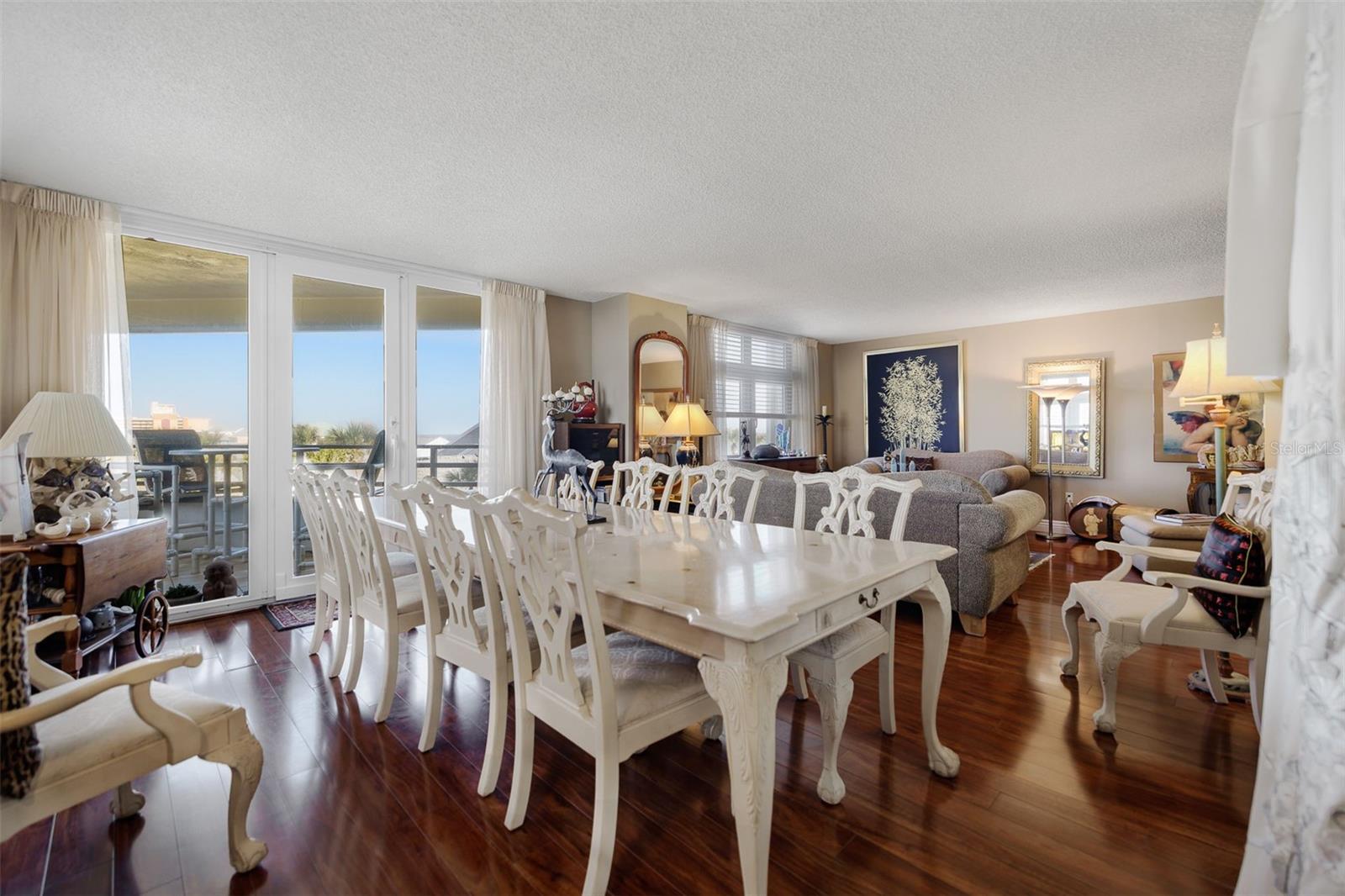 Image 8 of 21 For 395 Atlantic Avenue 301