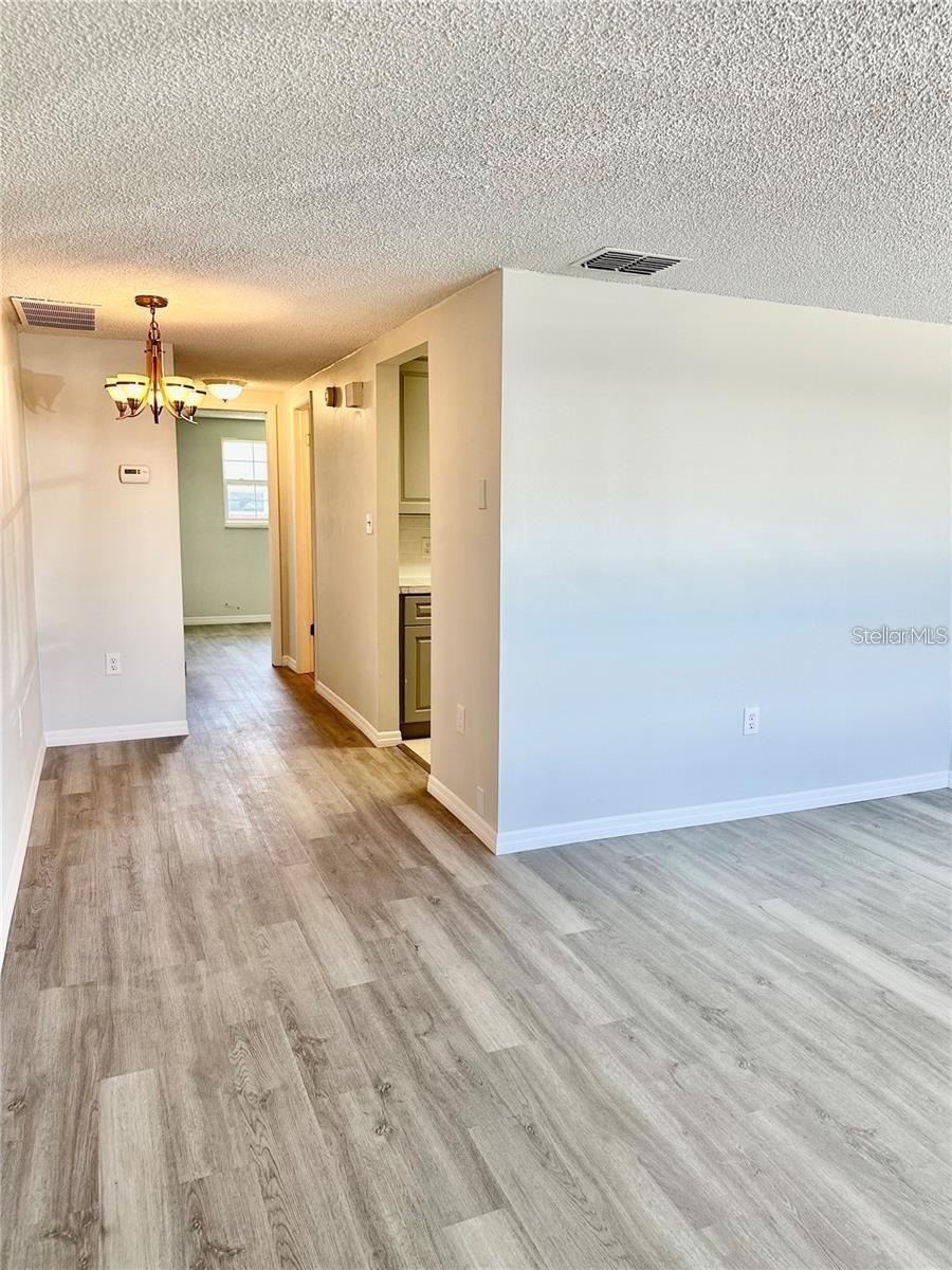 Image 12 of 46 For 4930 Getner Street 0