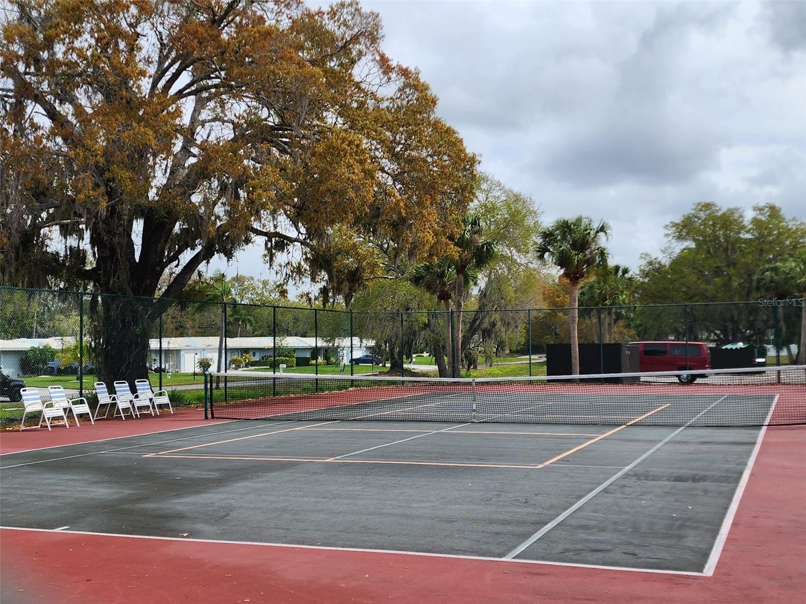 Image 8 of 44 For 3249 Beneva Road 204