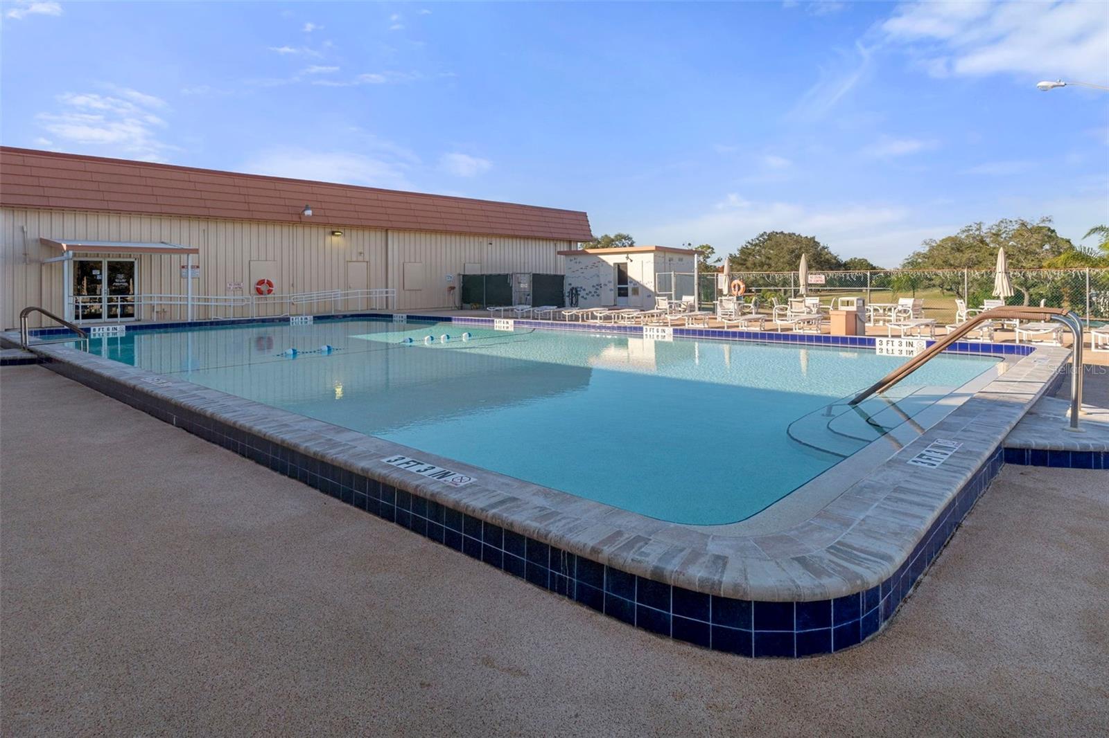 Image 34 of 41 For 9256 Salisbury Drive