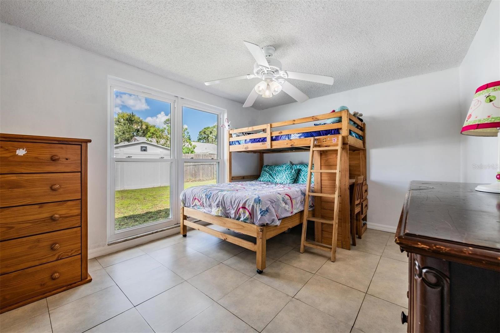 Image 16 of 25 For 3849 Claremont Drive