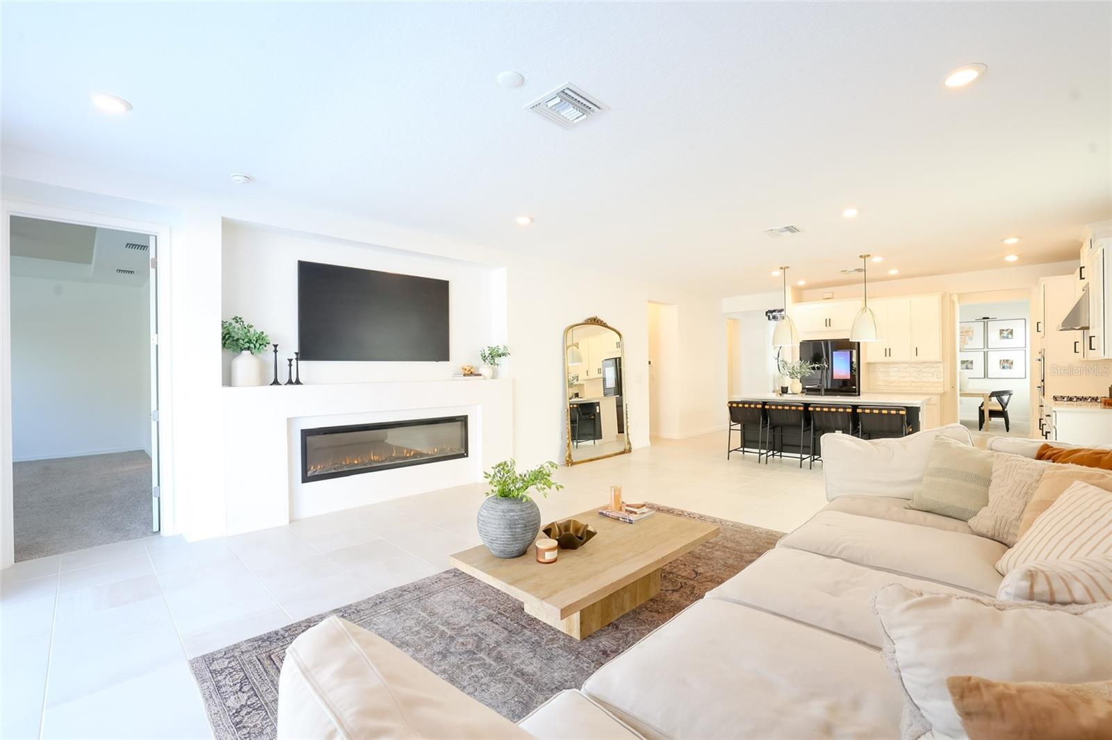 Image 17 of 55 For 2900 Lilla Trail