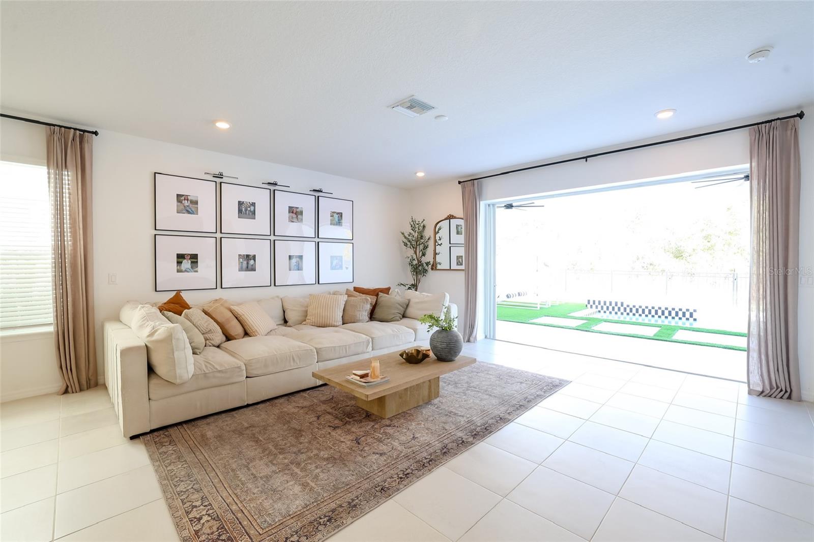 Image 19 of 55 For 2900 Lilla Trail