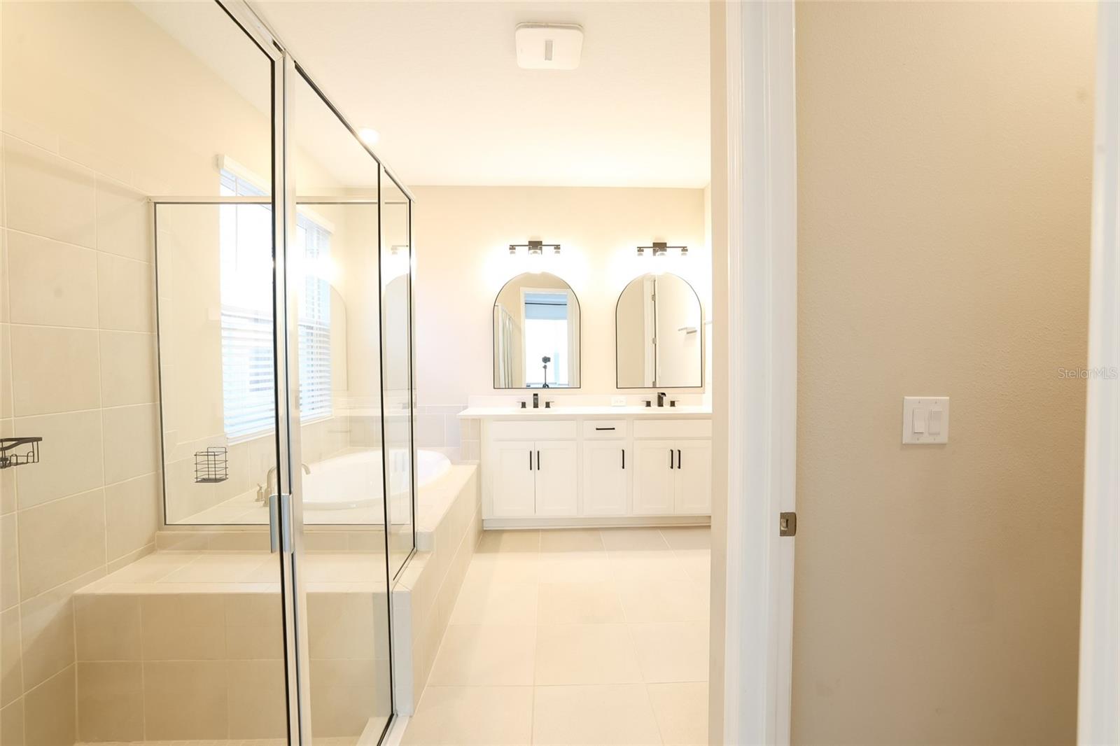 Image 26 of 55 For 2900 Lilla Trail