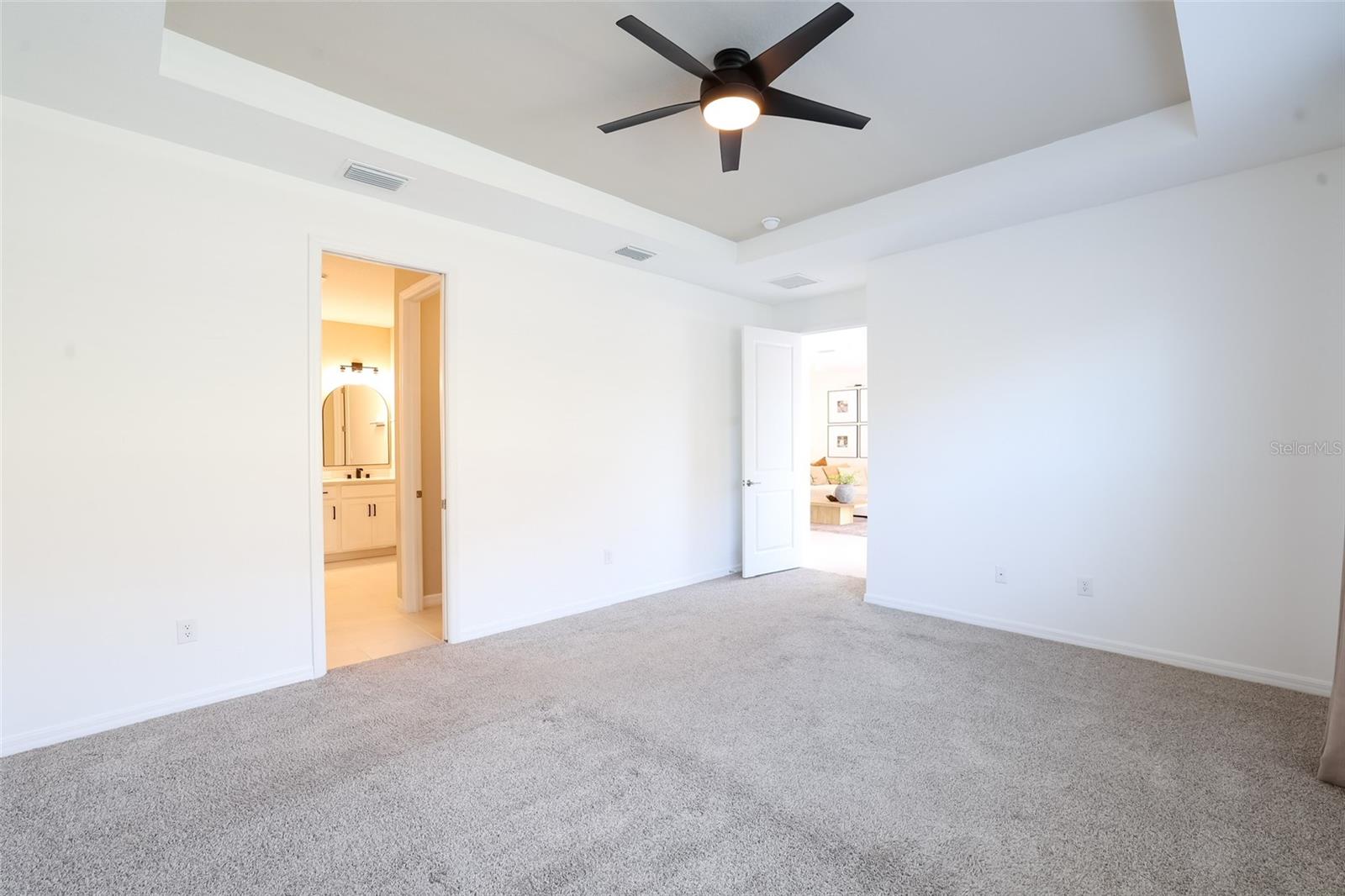 Image 28 of 55 For 2900 Lilla Trail