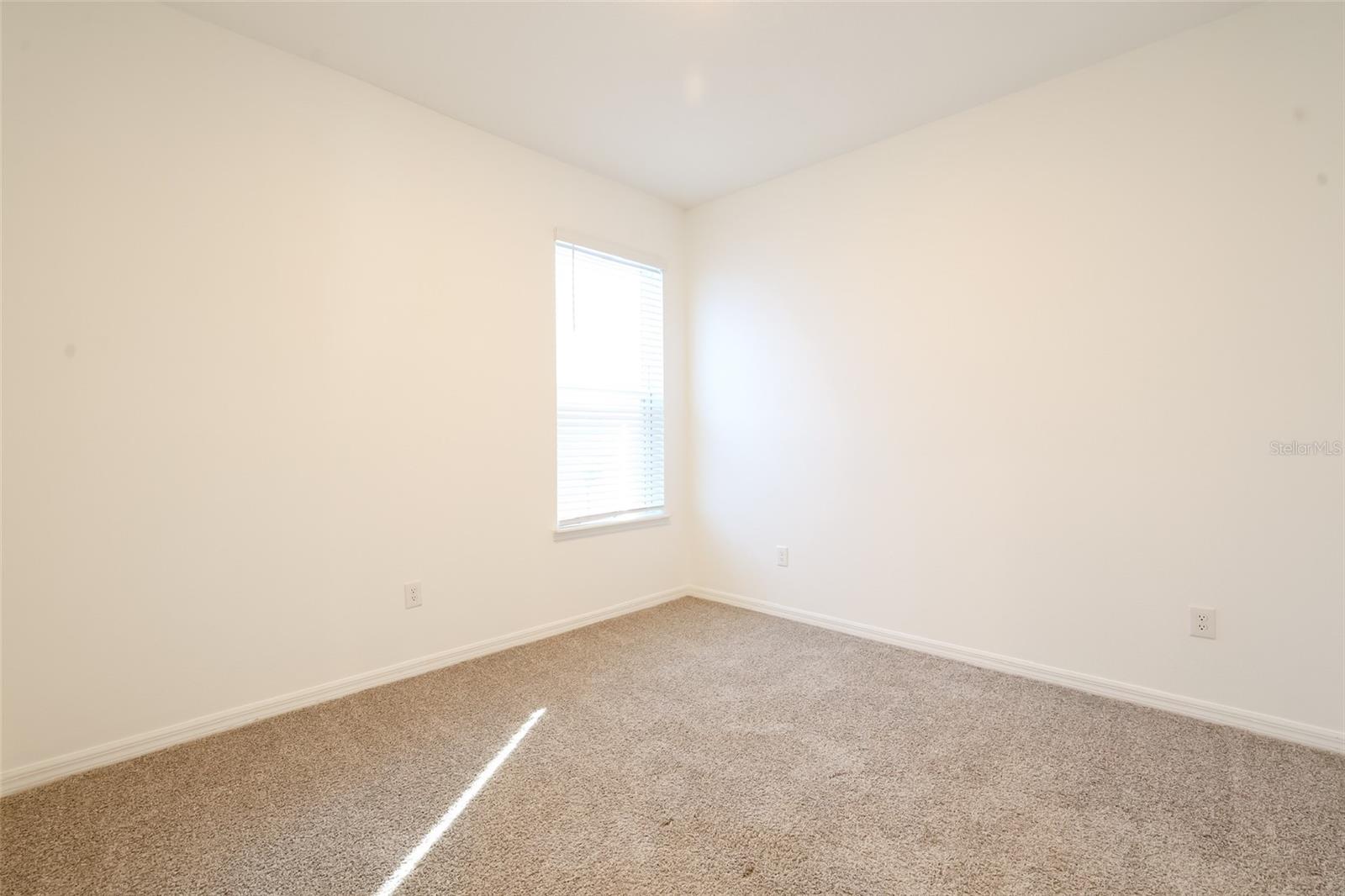 Image 34 of 55 For 2900 Lilla Trail