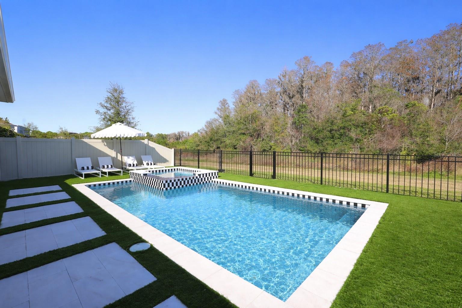 Image 40 of 55 For 2900 Lilla Trail