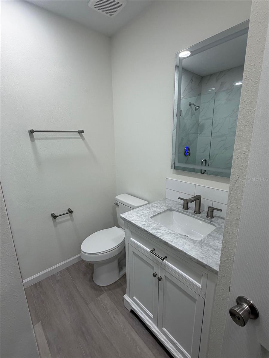 Image 9 of 15 For 1156 Orange Avenue C