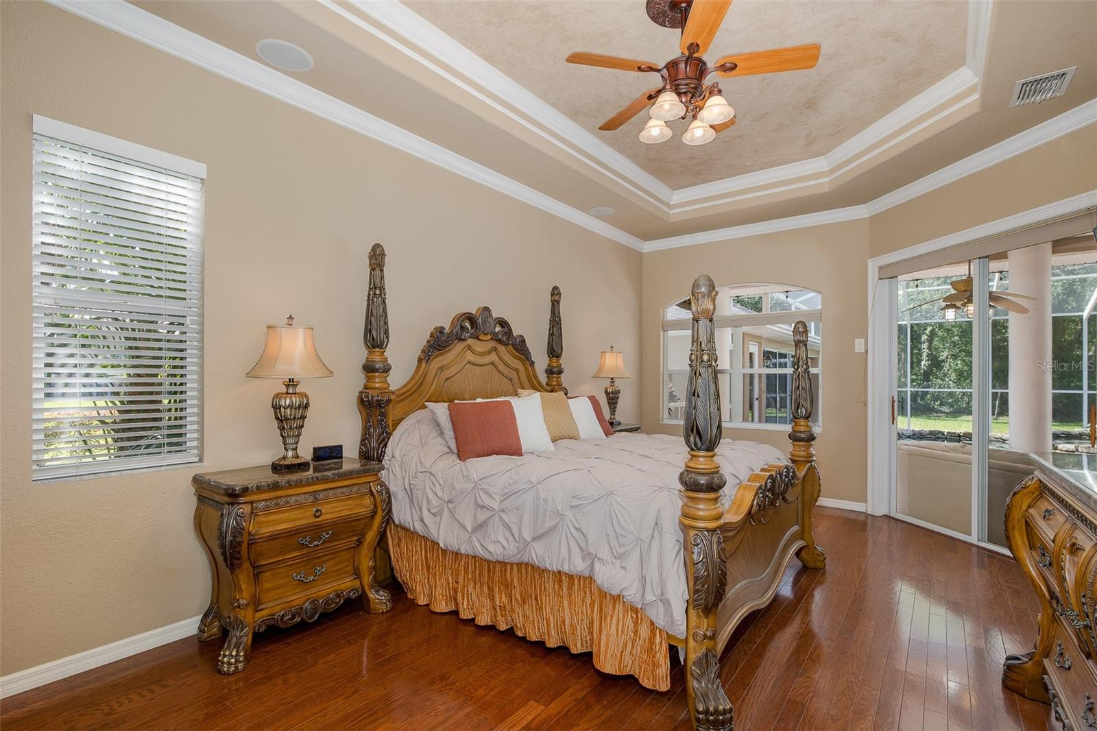 Image 15 of 94 For 1226 Oak Meadow Point