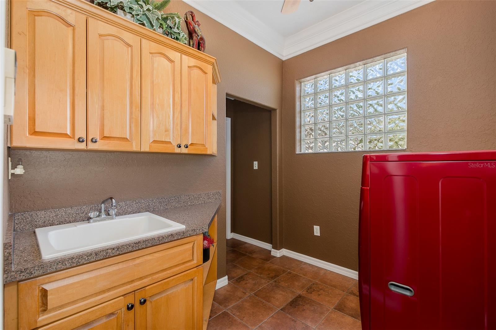 Image 37 of 94 For 1226 Oak Meadow Point