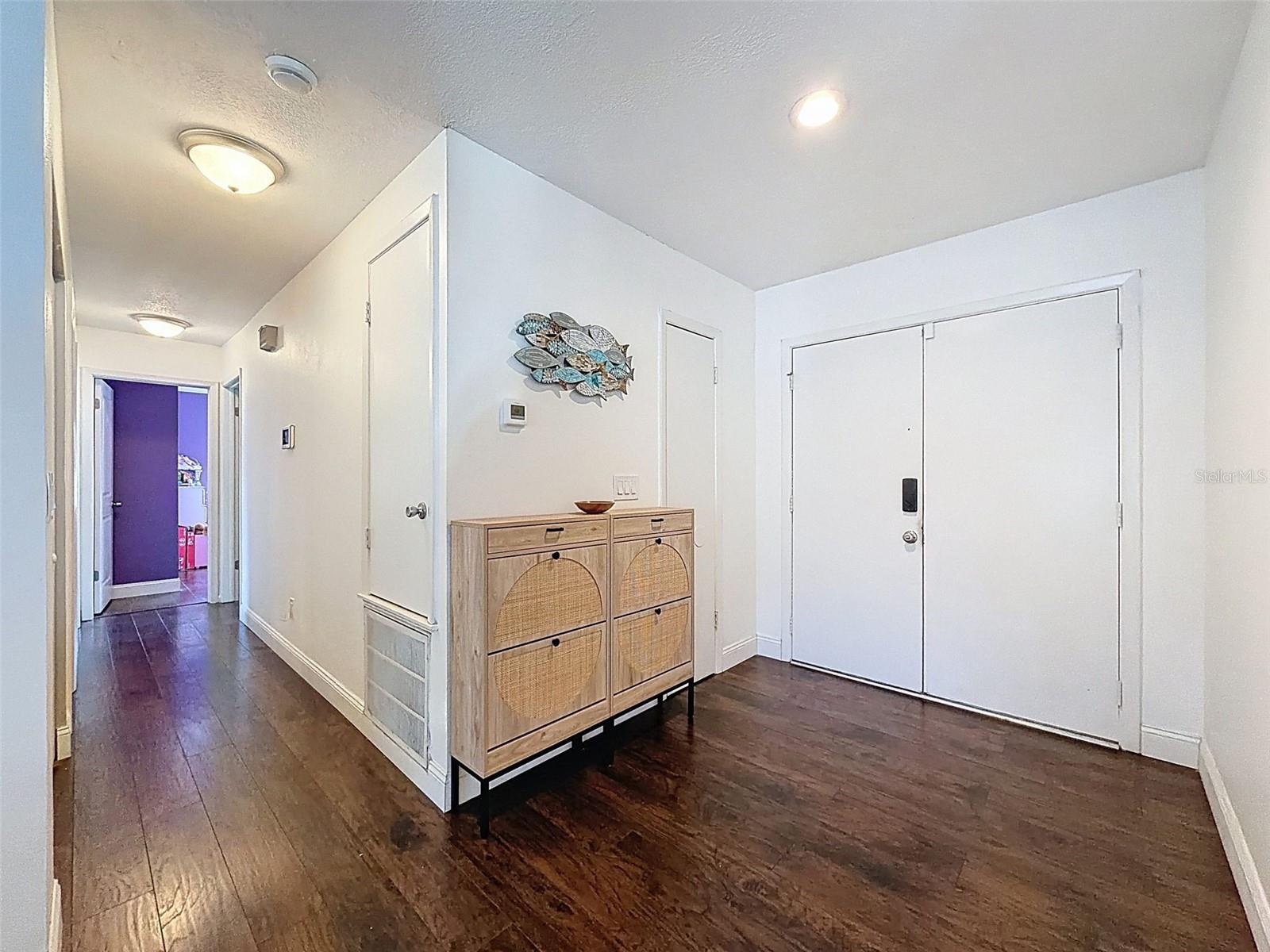 Image 5 of 43 For 7813 River Ridge Drive