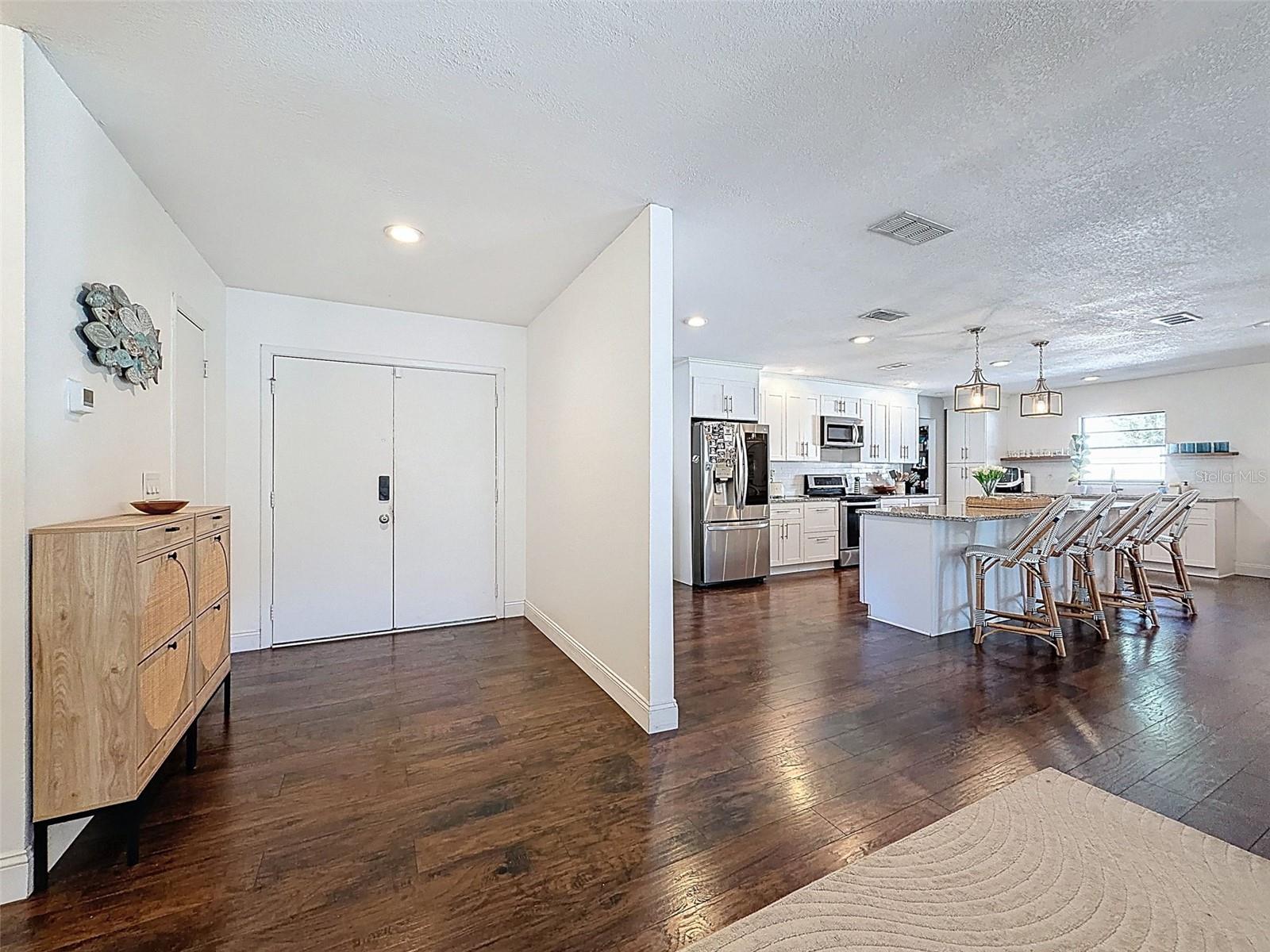 Image 6 of 43 For 7813 River Ridge Drive