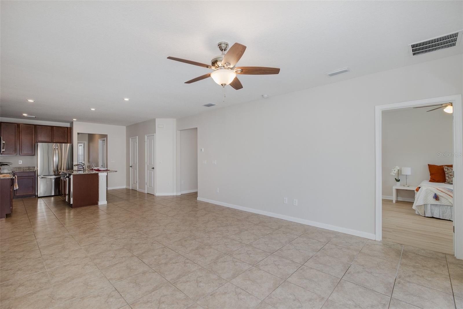 Image 15 of 50 For 17911 Turning Leaf Circle