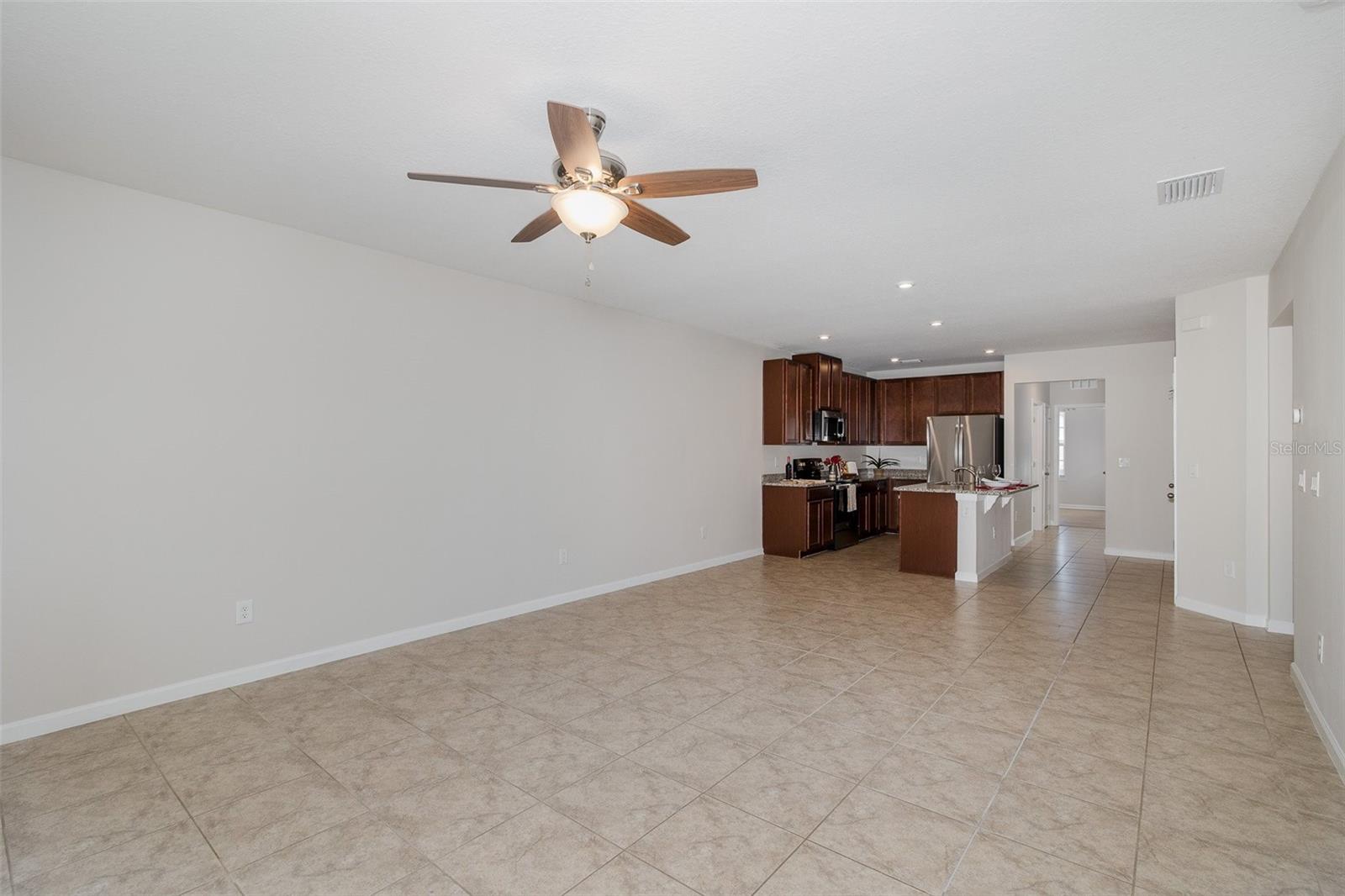 Image 16 of 50 For 17911 Turning Leaf Circle