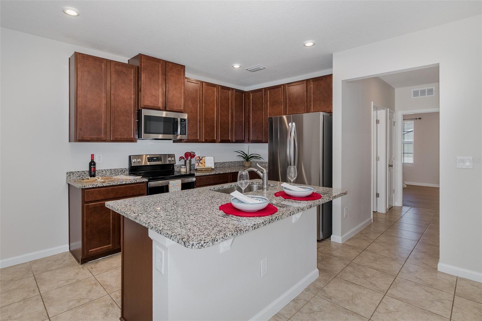 Image 7 of 50 For 17911 Turning Leaf Circle