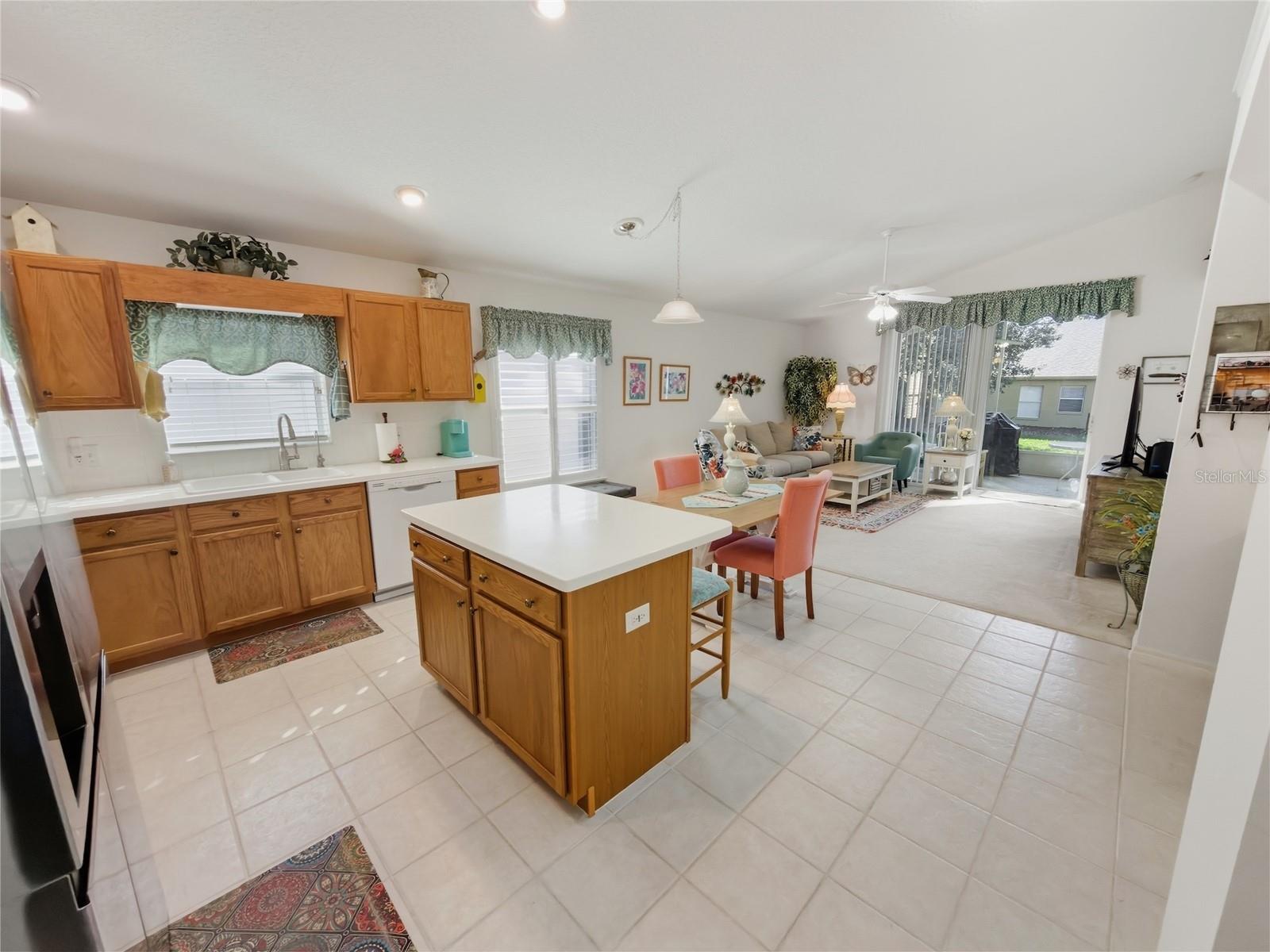 Image 10 of 66 For 18309 Rock Oak Court