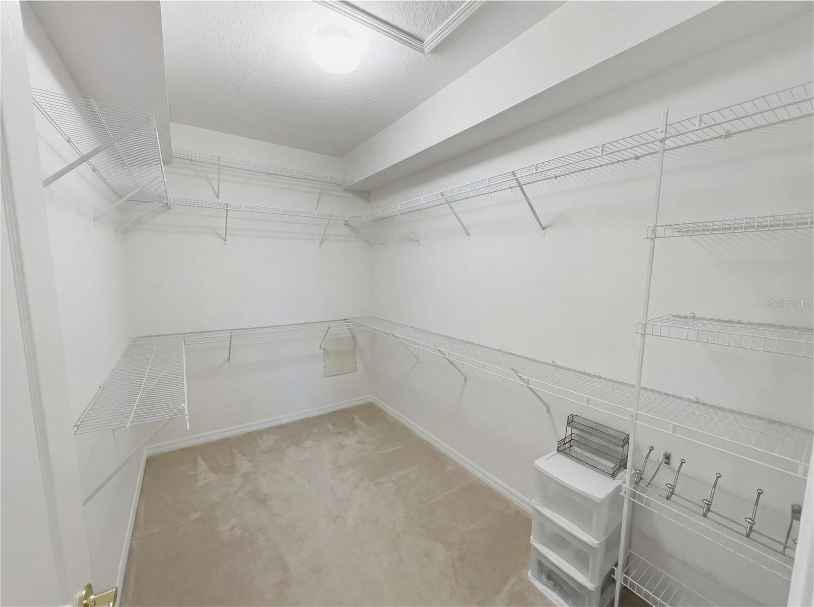 Image 20 of 66 For 18309 Rock Oak Court