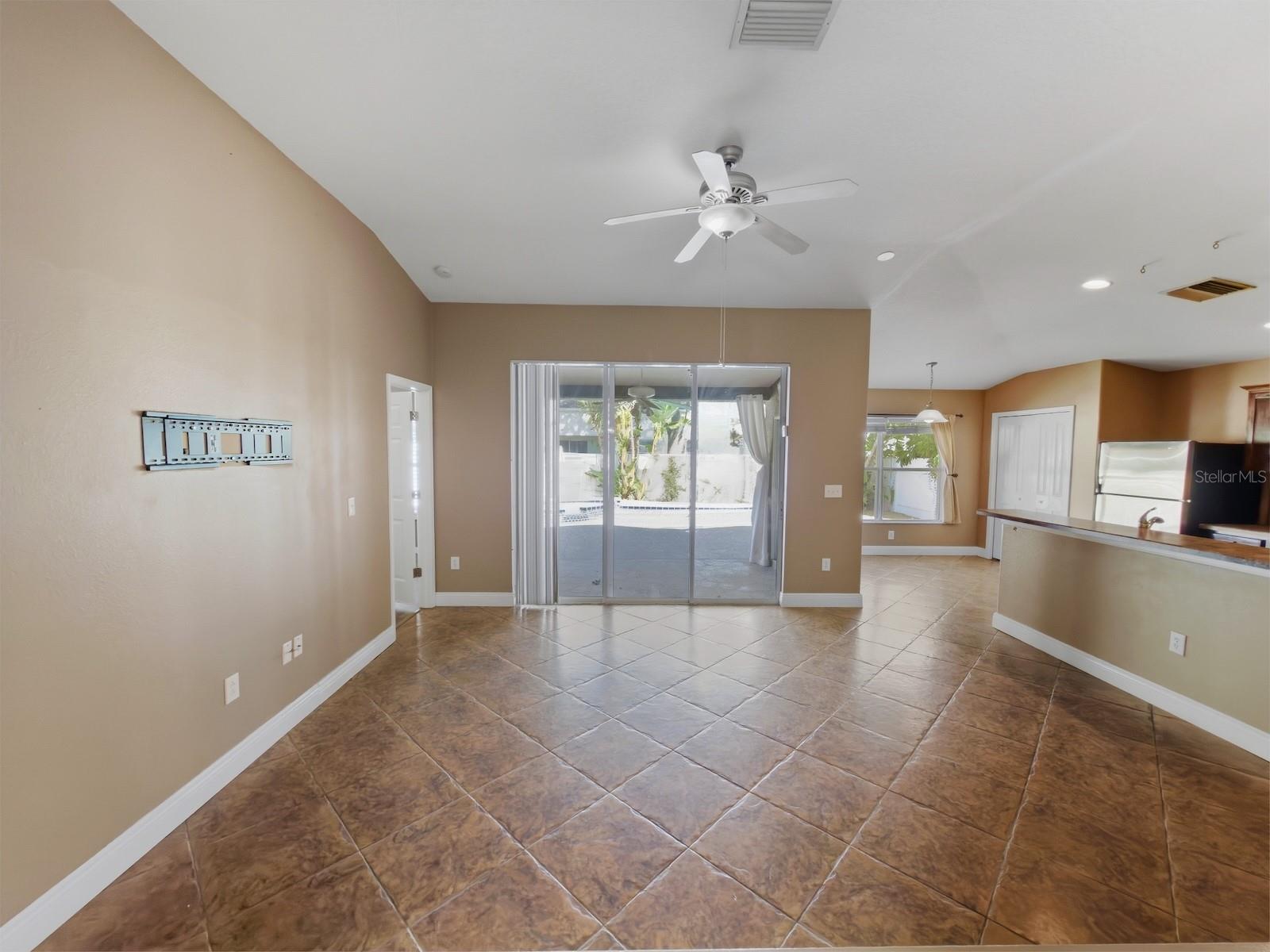 Image 13 of 49 For 9805 Patrician Drive