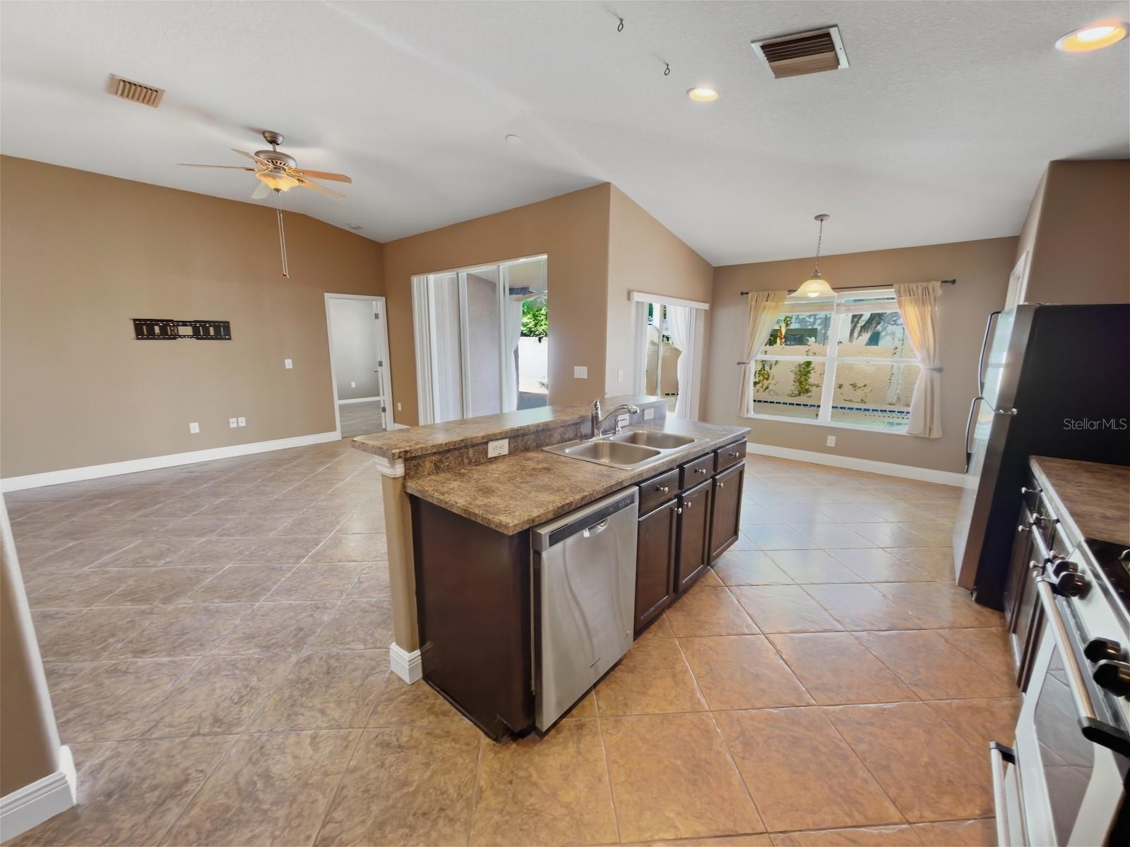 Image 21 of 49 For 9805 Patrician Drive