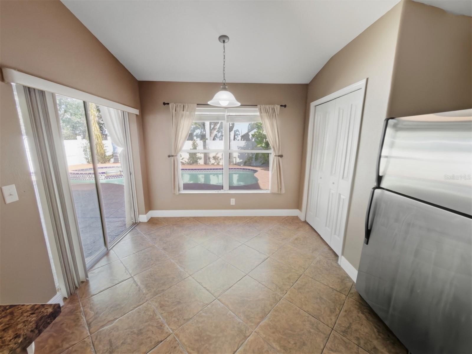 Image 22 of 49 For 9805 Patrician Drive