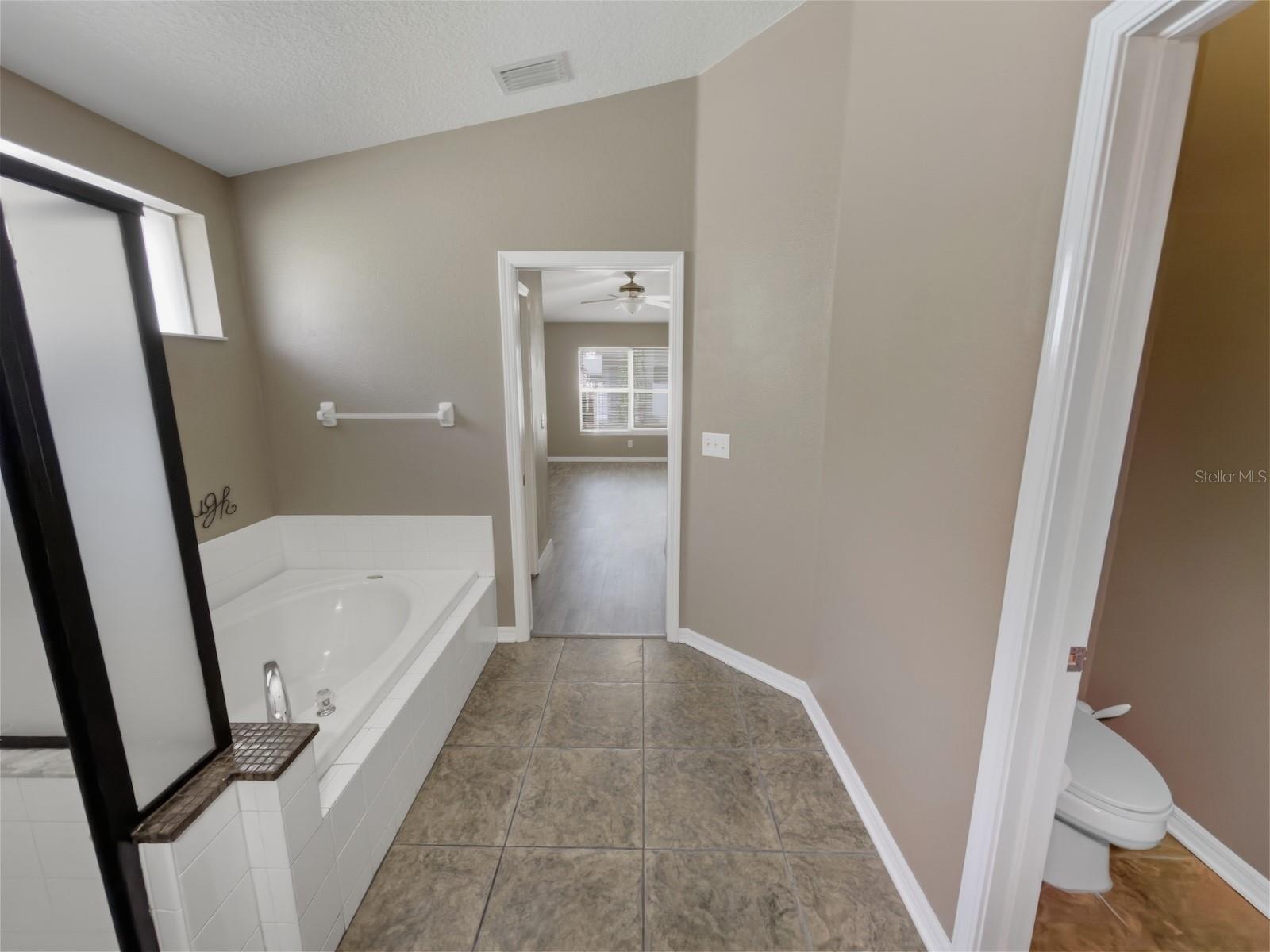 Image 28 of 49 For 9805 Patrician Drive