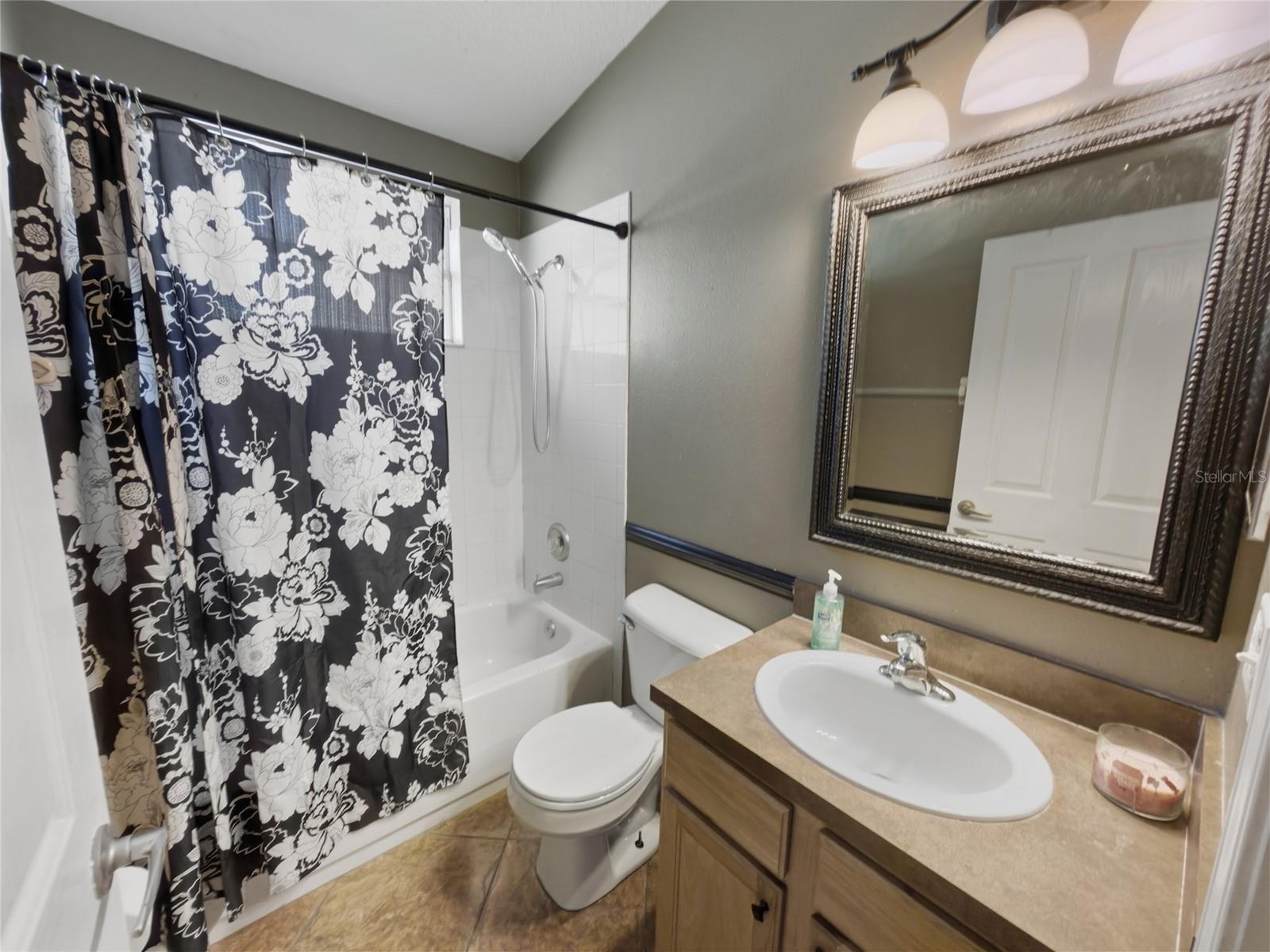 Image 34 of 49 For 9805 Patrician Drive