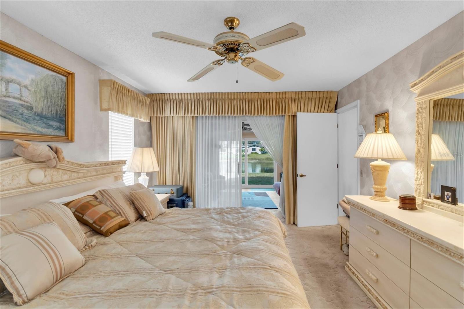 Listing photo id 18 for 10721 Footprint Lane