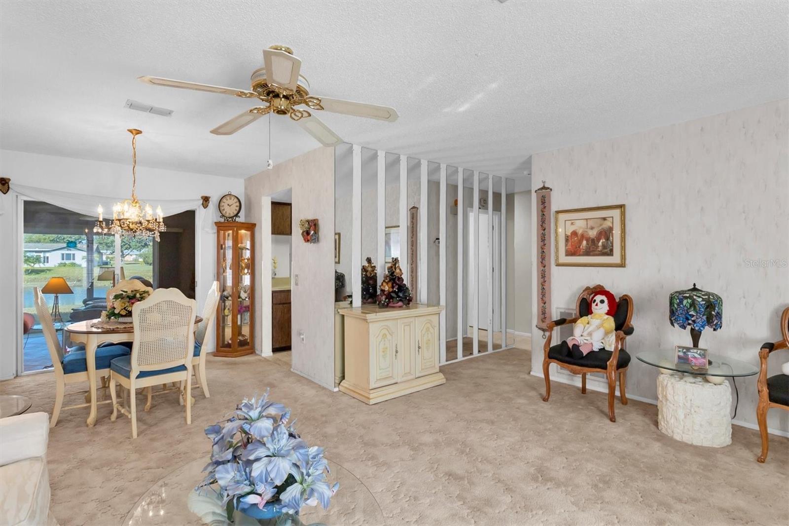 Listing photo id 5 for 10721 Footprint Lane